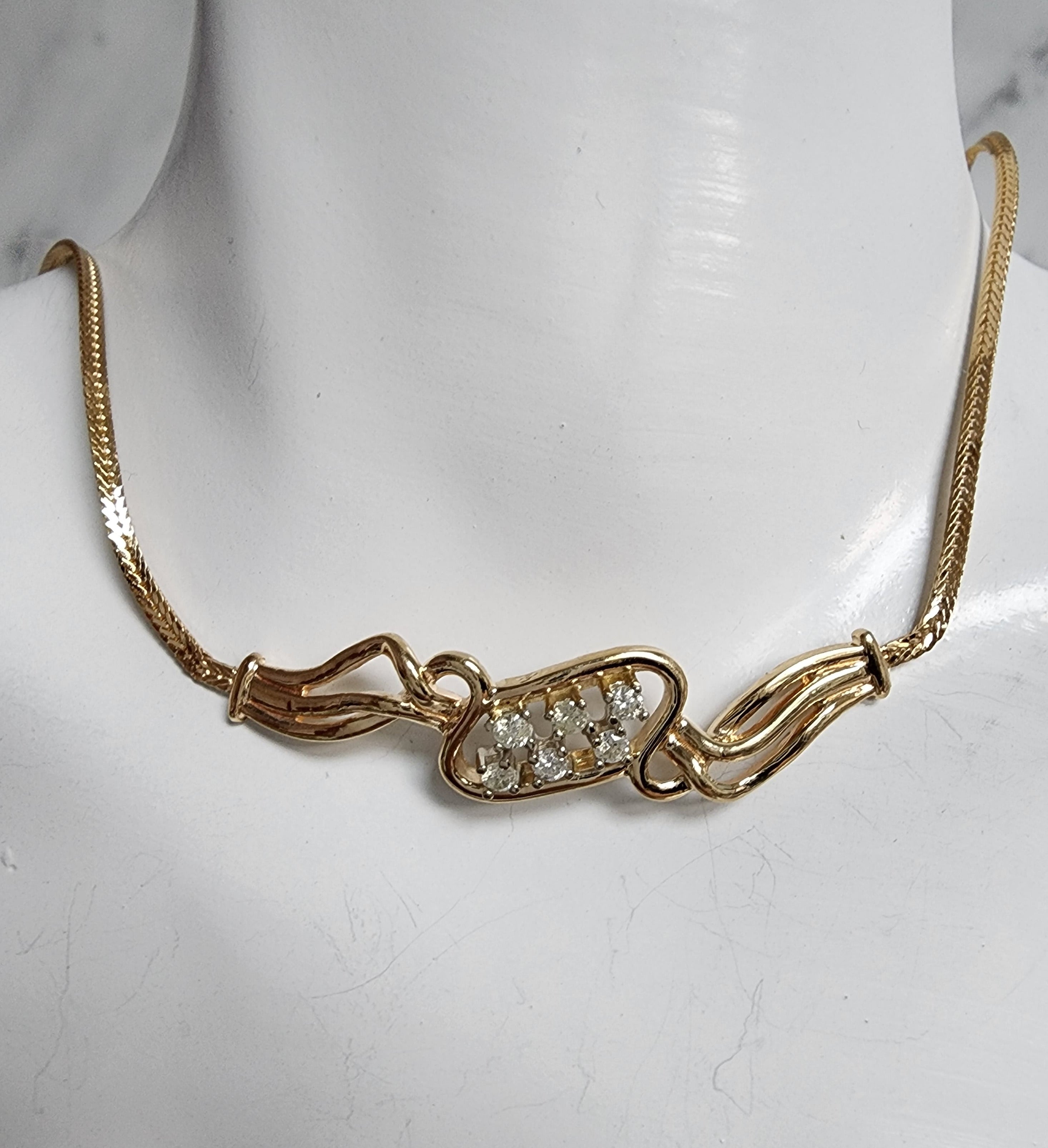 Vintage Diamond Necklace with Flat Fox Chain - Elegant Jewelry for Women, Perfect for Weddings, Parties & Special Occasions