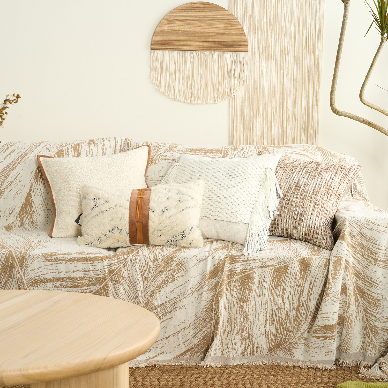 Luxury Faux Fur Lumbar Pillow Cover - Soft Decorative Cushion Case for Sofa, Bed, Chair - Home Decor & Cozy Living Room Accessory