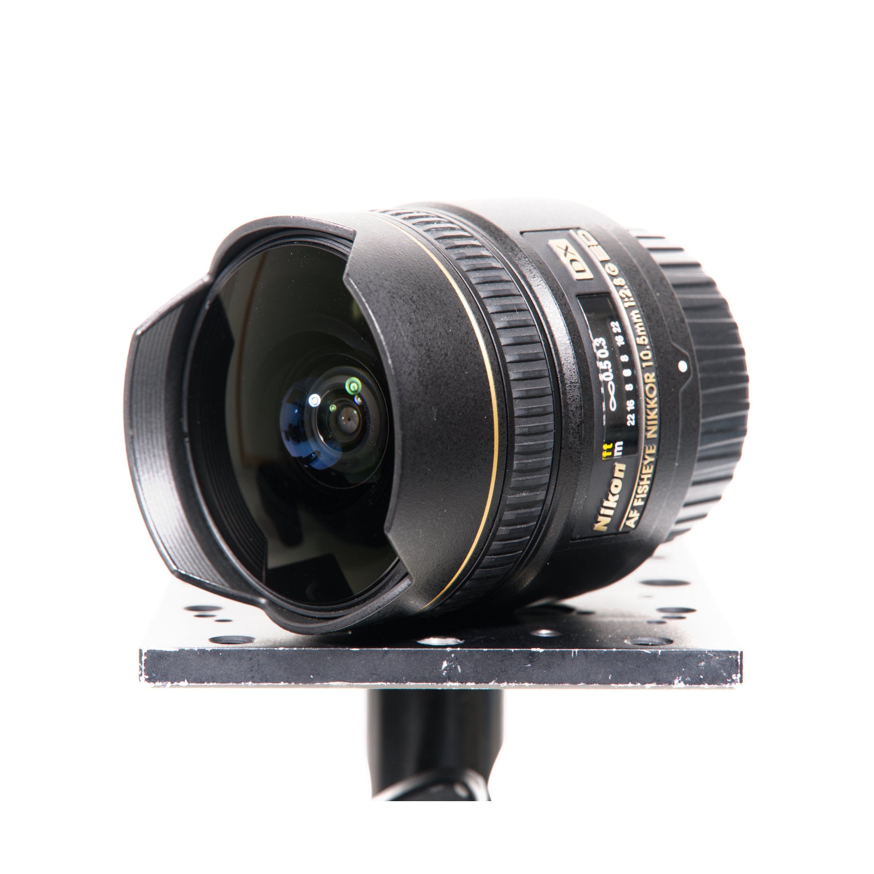 Nikon AF DX Fisheye NIKKOR 10.5mm f/2.8G ED Lens - Professional Wide Angle Photography for Landscapes & Creative Shots (Ex-Rental)