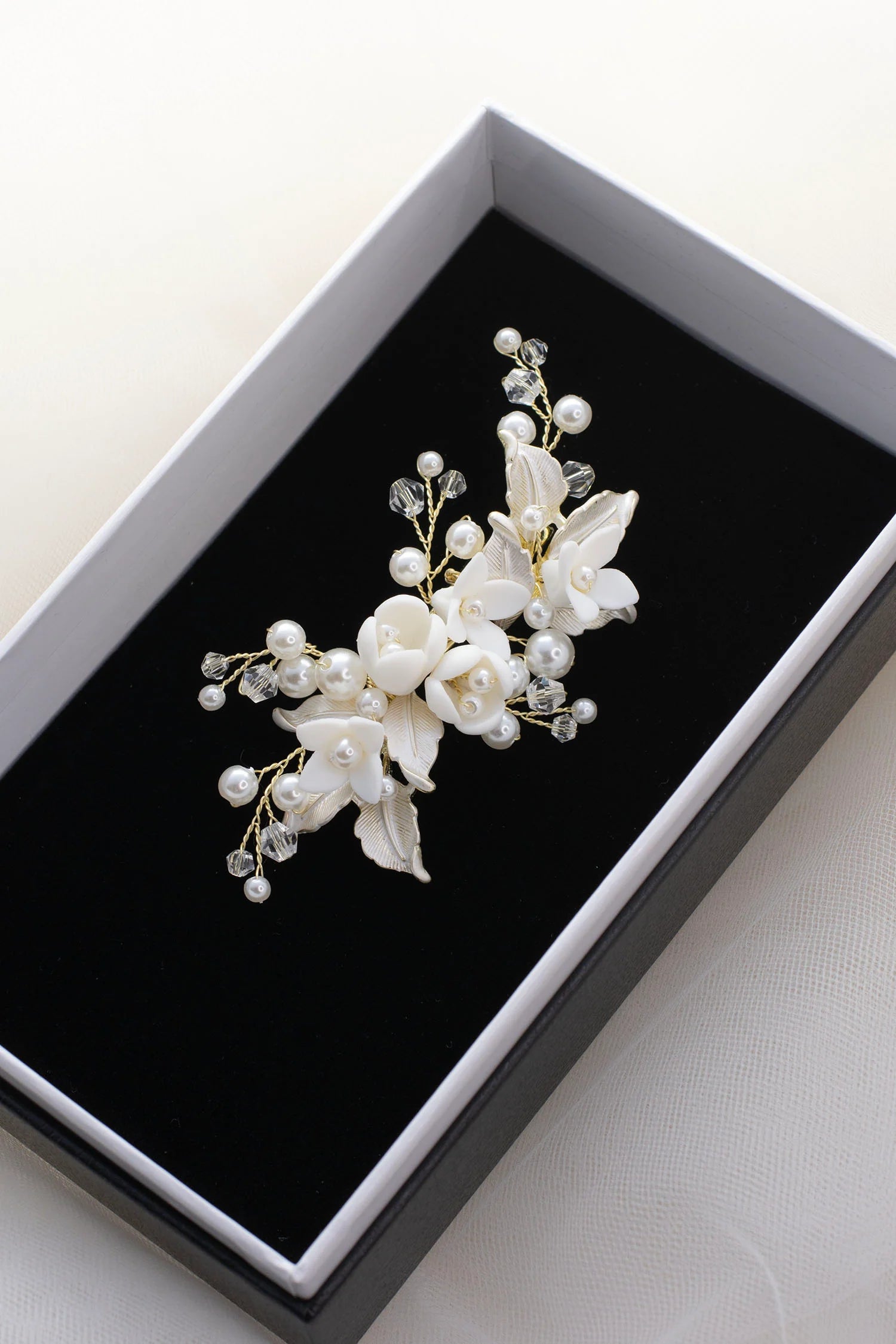 Angelica Petite Ceramic Flower Pearl Bridal Hair Clip - Elegant Wedding Accessory for Brides, Bridesmaids & Prom (Perfect for Weddings, Formal Events & Special Occasions)