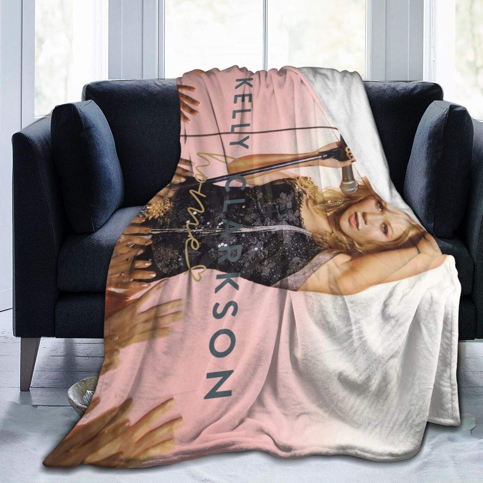 Kelly Clarkson Ultra-Soft Fleece Blanket - 80