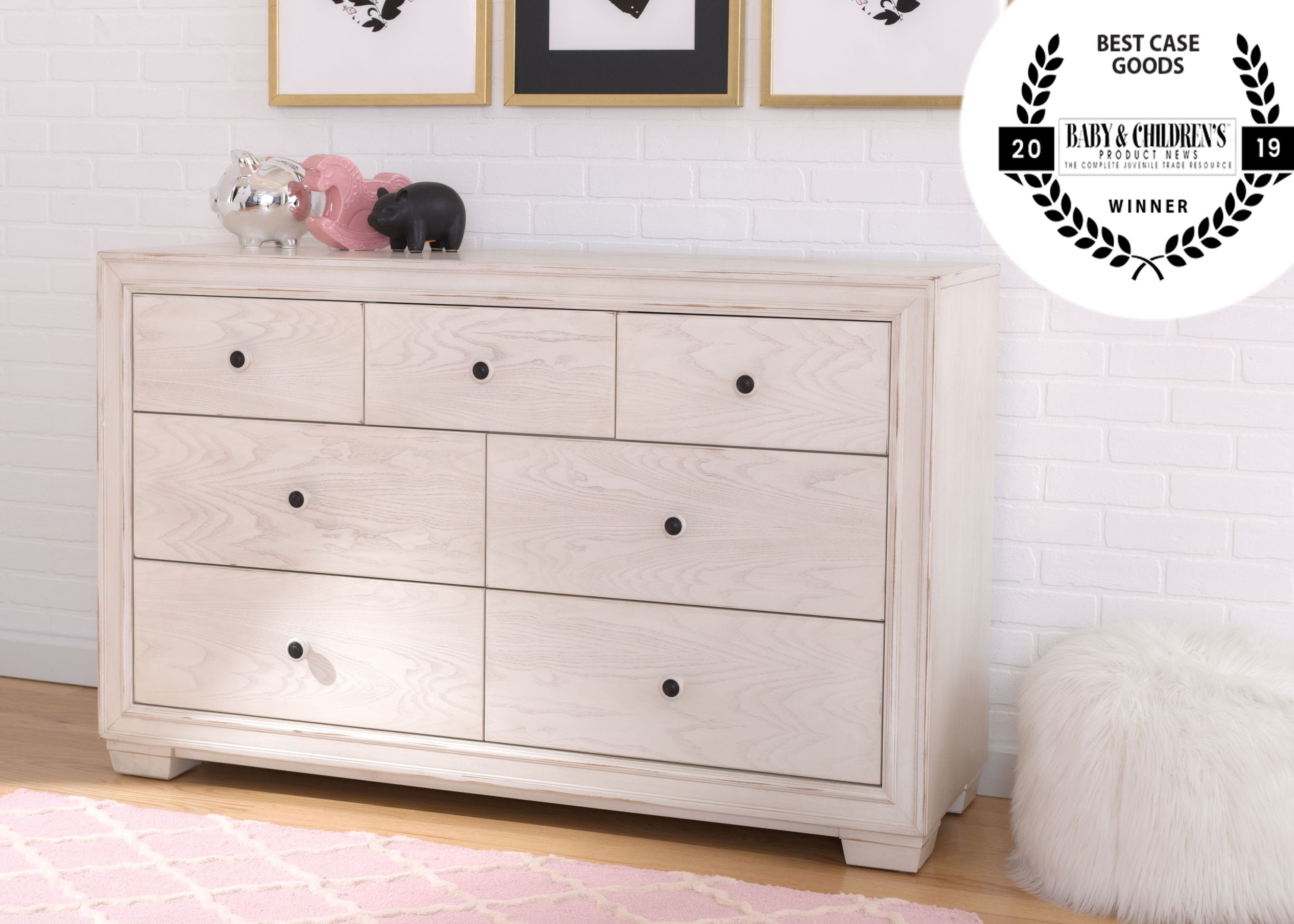 Antique White (122)