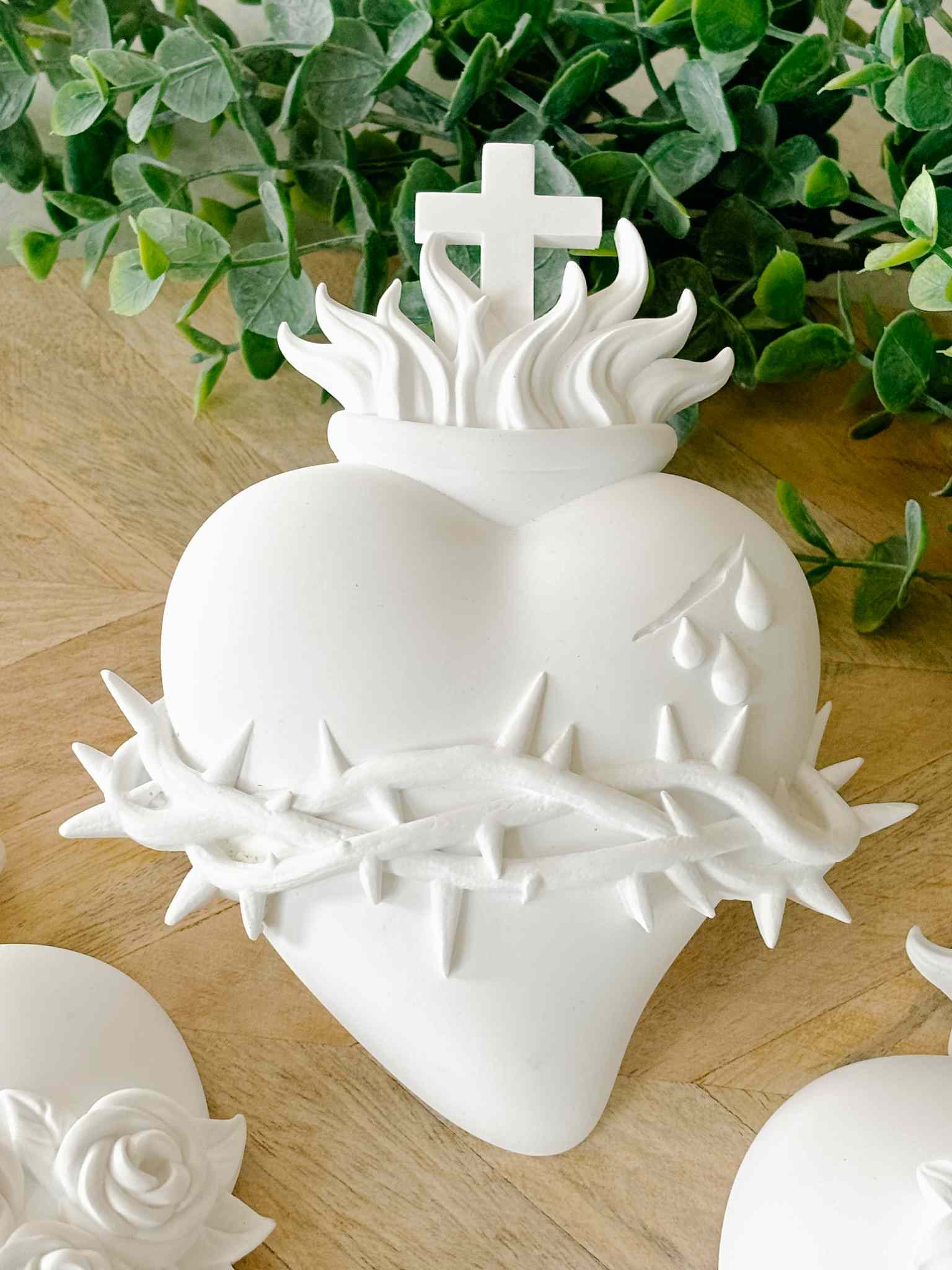 Hearts of the Holy Family - White Religious Wall Art for Home Decor & Church - Perfect for Christian Gifts, Bedroom & Prayer Room Inspiration