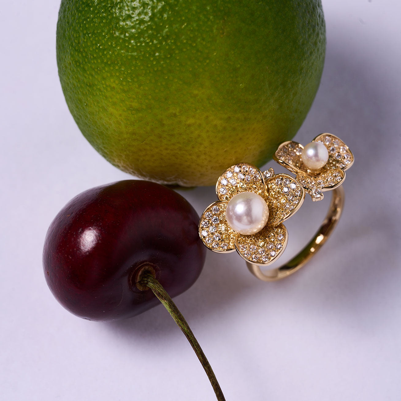18K Solid Gold Akoya Pearl Ring KR00121 | Elegant Pearl Jewelry for Women | Perfect for Weddings, Anniversaries & Special Occasions
