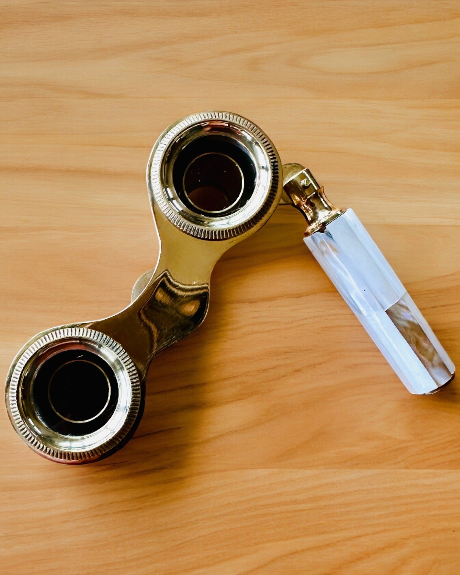 Elegant Personalized Opera Binoculars with Engraving - Perfect Gift for Theater, Ballet & Concerts - Vintage Theater Glasses for Enhanced Viewing Experience