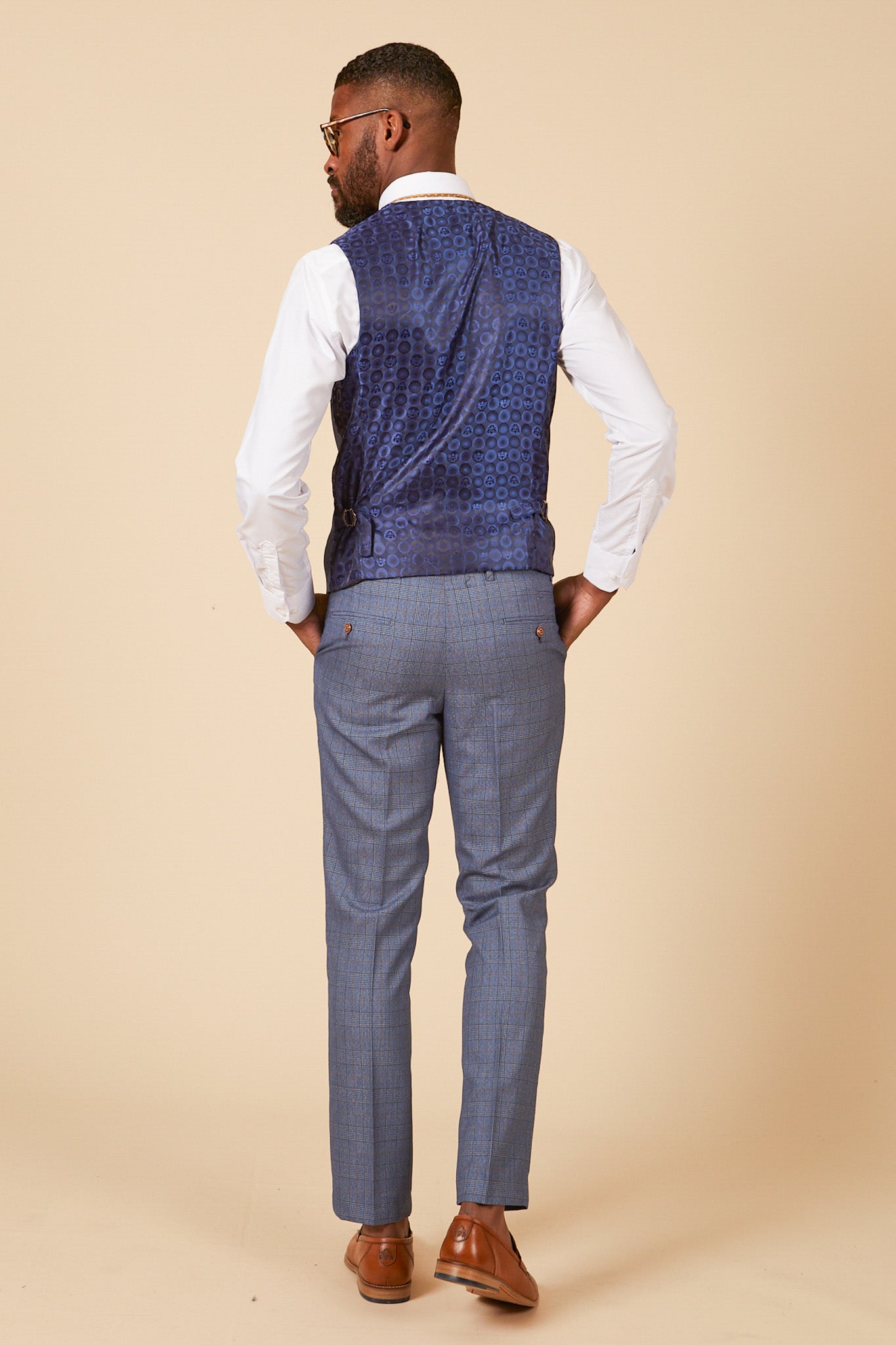 LEE GEORGE Men's Light Blue Double Breasted Formal Waistcoat Vest for Wedding, Business & Office Wear - Slim Fit Suit Vest for Groom & Professionals