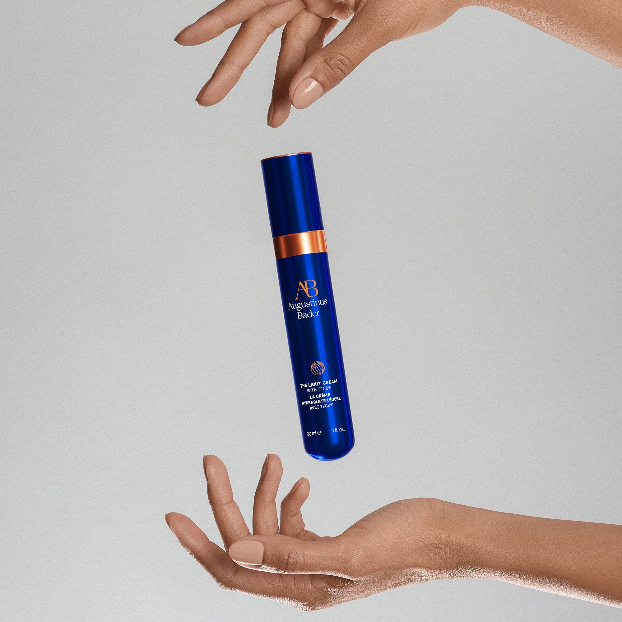 Augustinus Bader The Light Cream - Hydrating Moisturizer for Face & Neck | Lightweight, Anti-Aging Skincare | Perfect for Daily Use & Travel