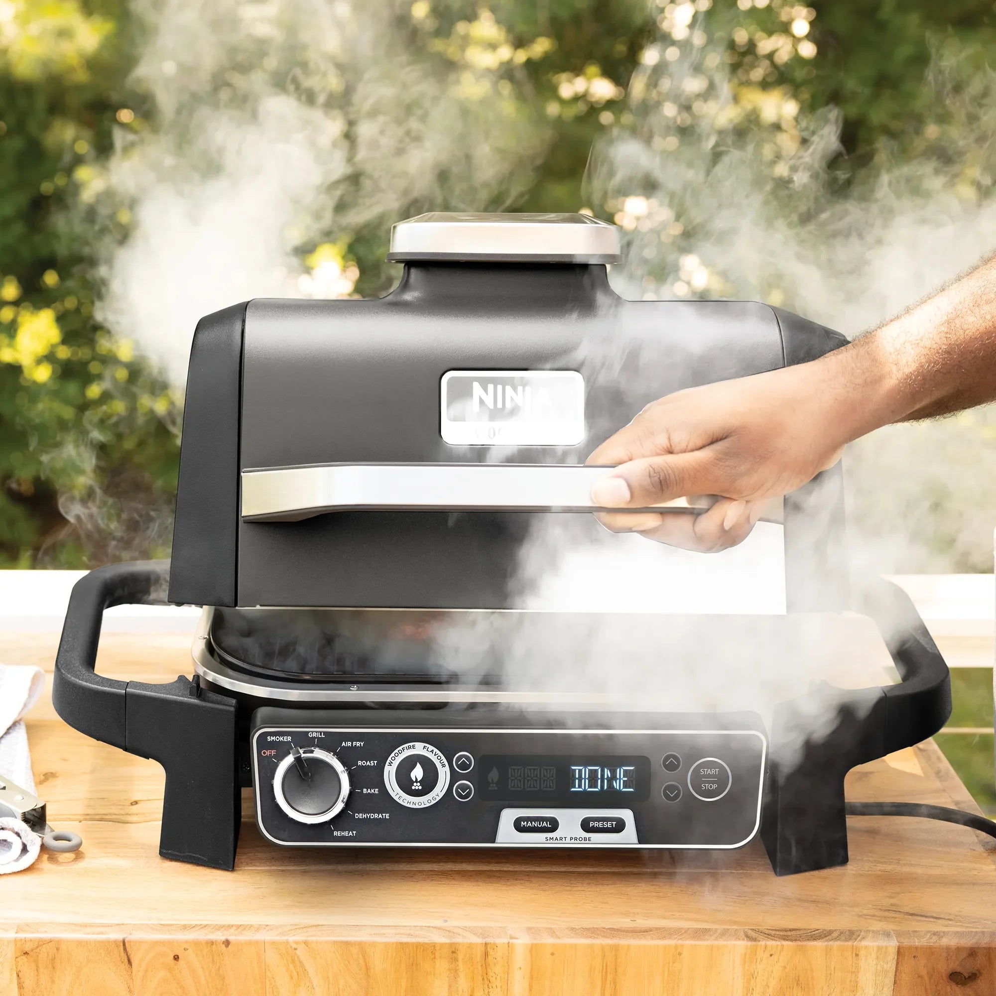 Ninja Woodfire Electric BBQ Grill & Smoker - Outdoor Cooking & Backyard Grilling for Steak, Chicken, Ribs & Vegetables | Perfect for Patio, Camping & Tailgating