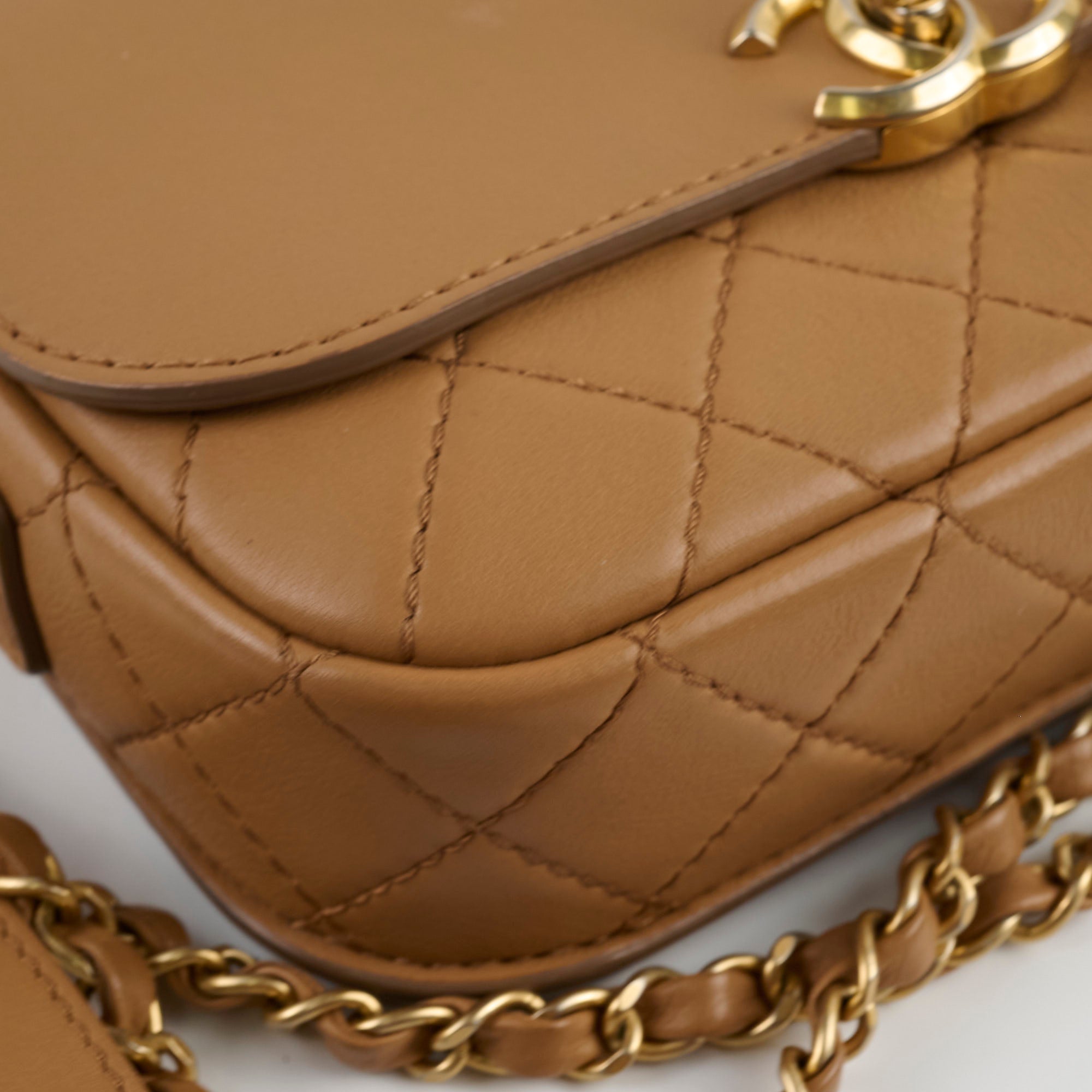 Chanel Seasonal Crossbody Bag with Detachable Pouch in Tan - Perfect for Everyday Use, Travel & Special Occasions