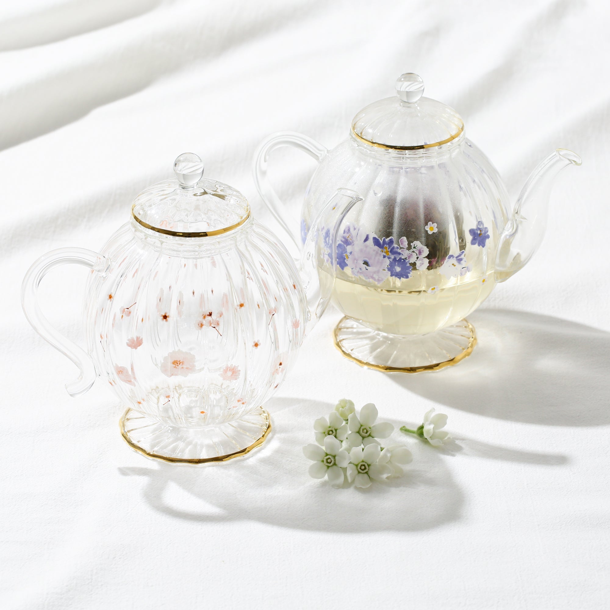 Elegant Purple Flower Frill Glass Teapot - Perfect for Afternoon Tea, Gifts & Home Decor
