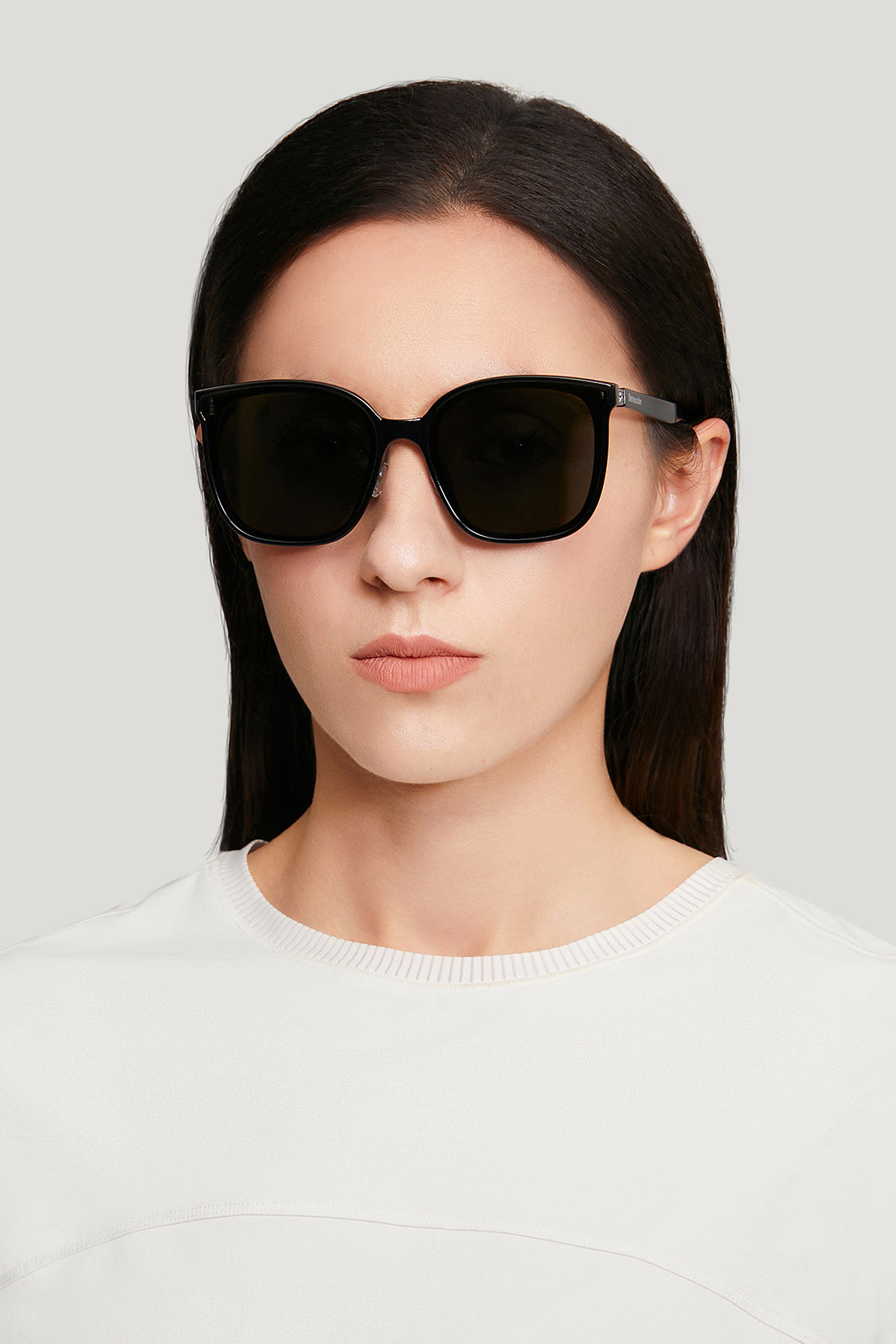 Polarized Folding Sunglasses for Men Women - UV Protection, Lightweight & Durable - Perfect for Driving, Fishing, and Outdoor Activities