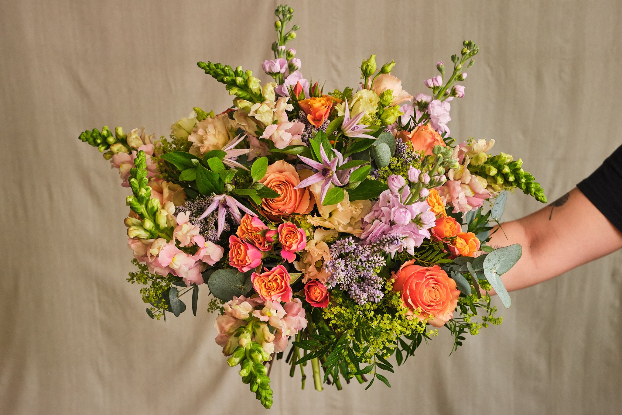 The Garden Posy - Fresh & Elegant Floral Arrangements for Home Decor, Weddings & Special Events | Perfect for Gifts, Centerpieces & DIY Bouquets