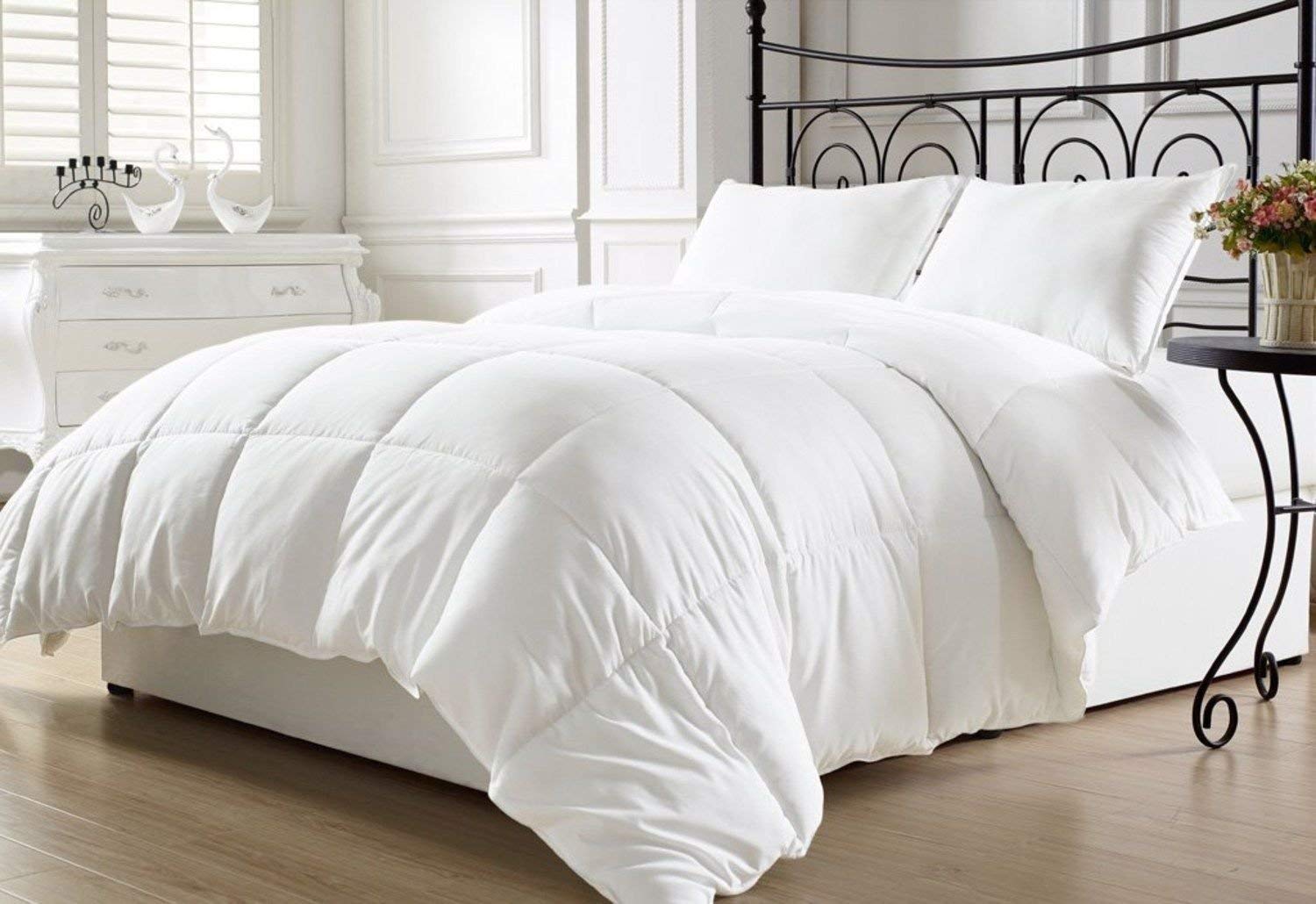 Premium 100% Egyptian Cotton 600 Thread Count 5-Piece Comforter Set - Full Size White Bedding (Comforter, Flat Sheet, Fitted Sheet with 19