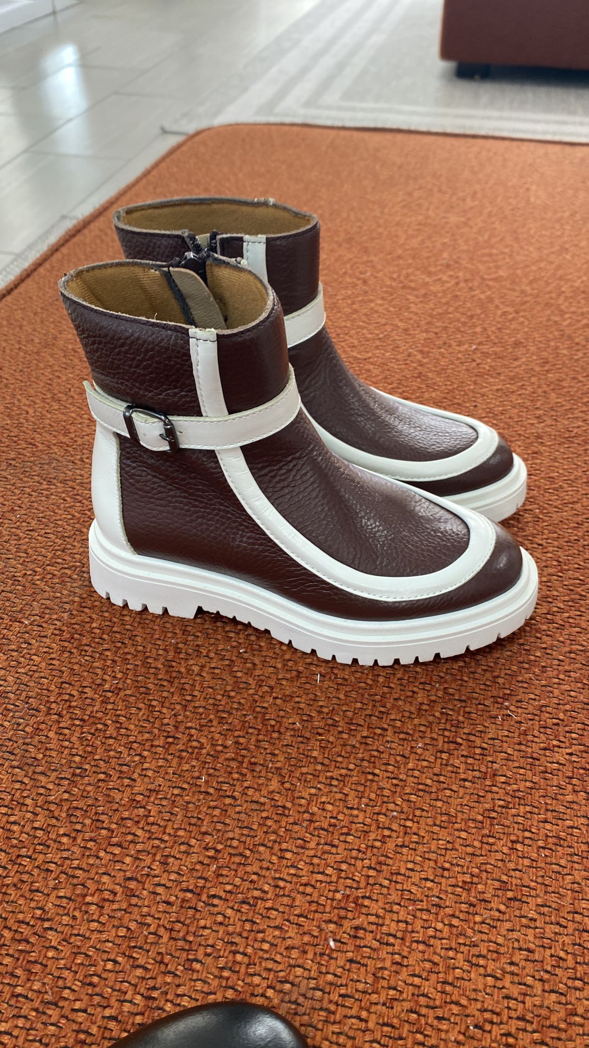 Spain+Co Brown and White Zipper Boots - Stylish Waterproof Winter Boots for Women | Perfect for Snow, Rain & Cold Weather Outdoor Activities