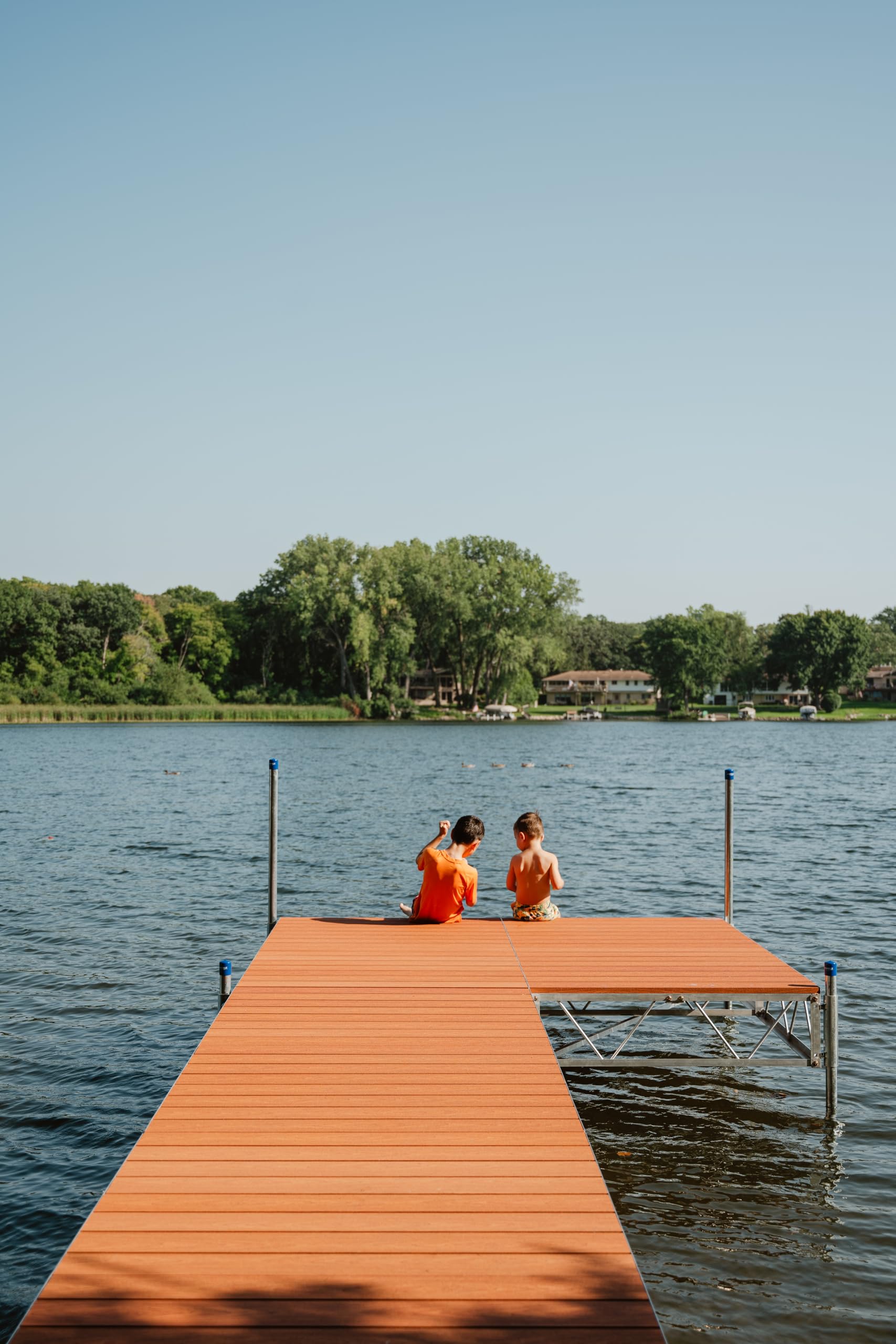 16ft Straight Dock with Brown Aluminum Deck Panels | Patriot Docks 10502 | Perfect for Lakeside, Marina & Waterfront Properties