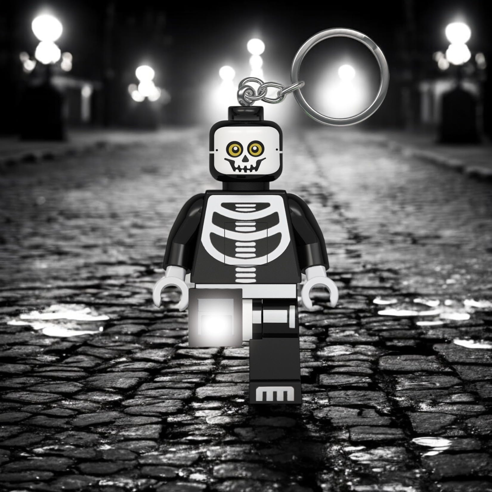 LEGO Monster Fighters 3-Inch Skeleton Guy Keychain Light - Glow in The Dark Collectible Toy for Halloween Decor, Cosplay & Backpack Accessories (KE137H)