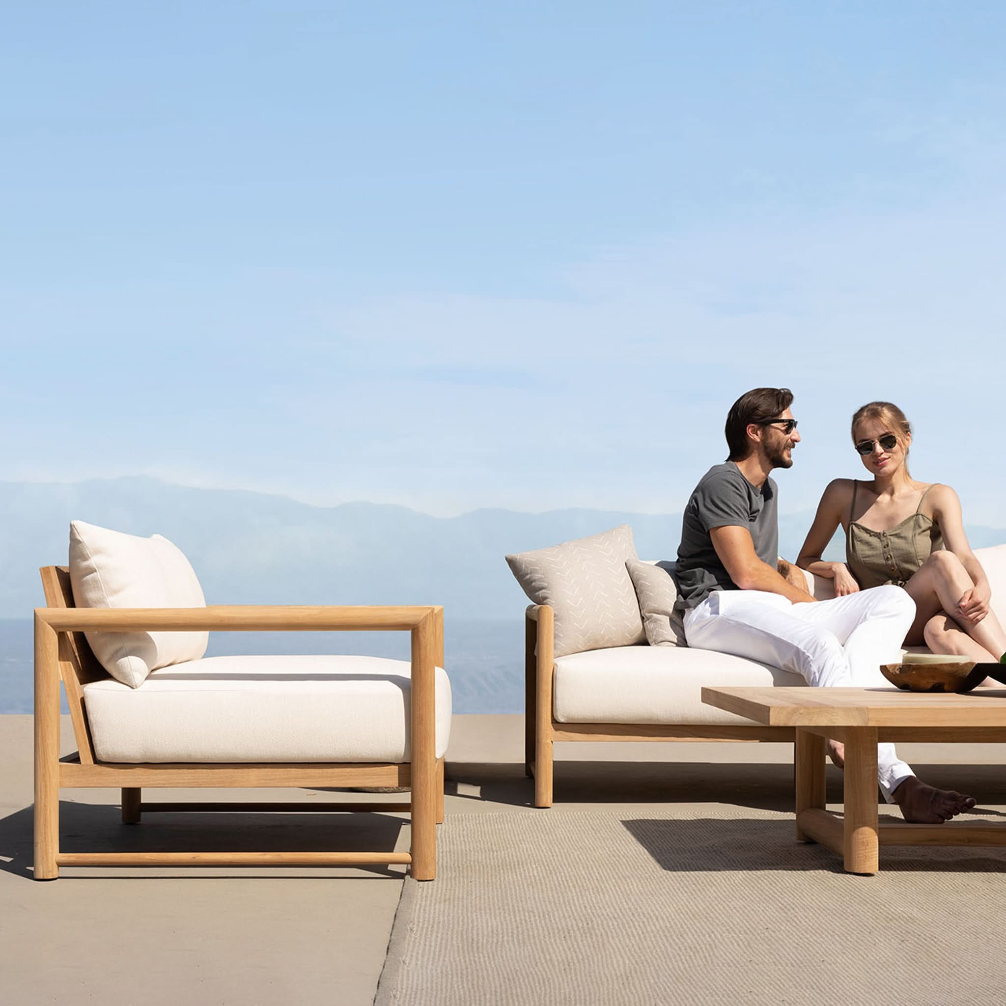 Premium Breeze XL Teak Lounge Chair - Outdoor Patio Furniture for Poolside, Garden, and Beach Relaxation