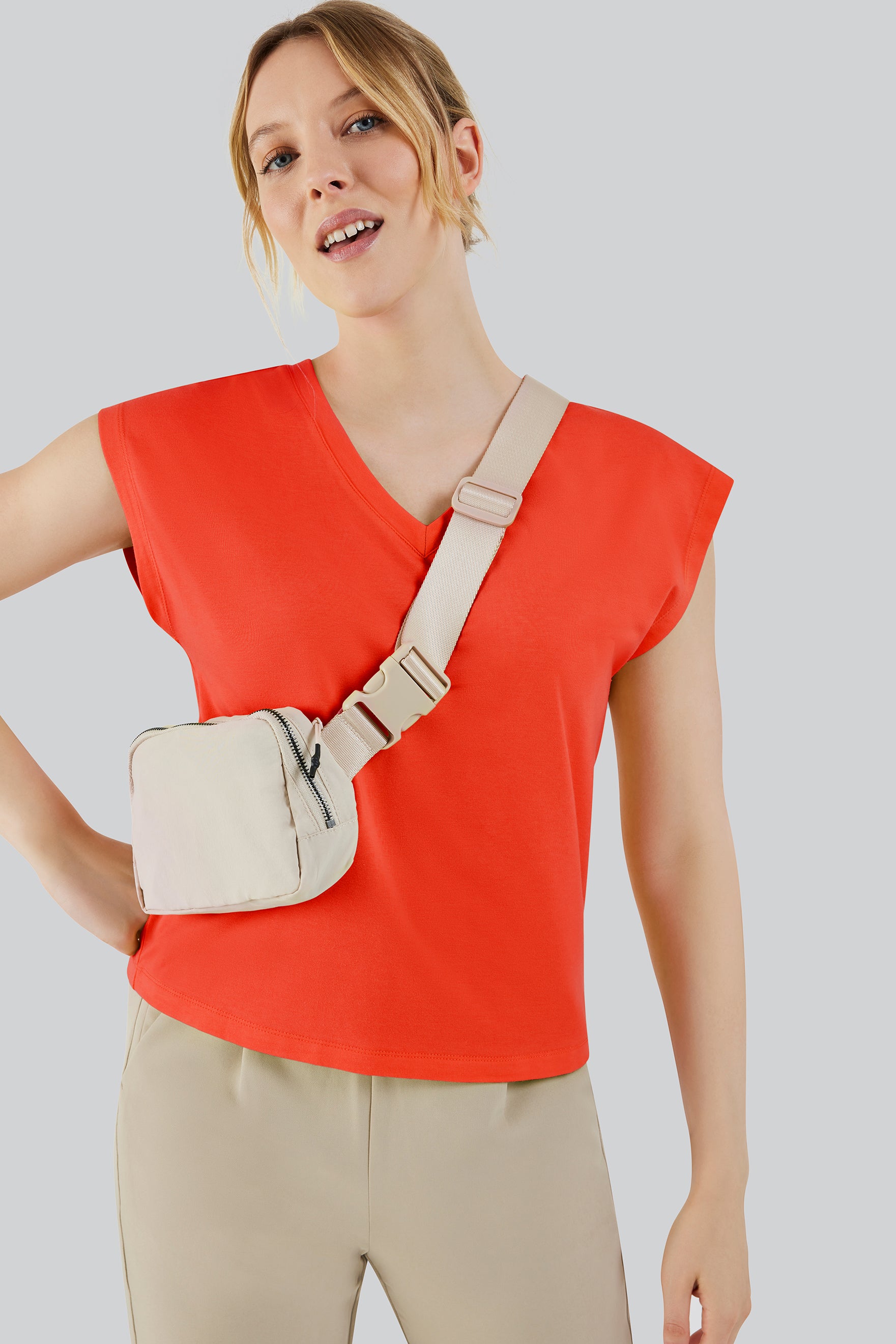 Haut Brighton Women's Fashion Clothing - Stylish Tops, Dresses & Outfits for Casual, Office & Party Wear | Trendy & Comfortable Apparel for Everyday Style