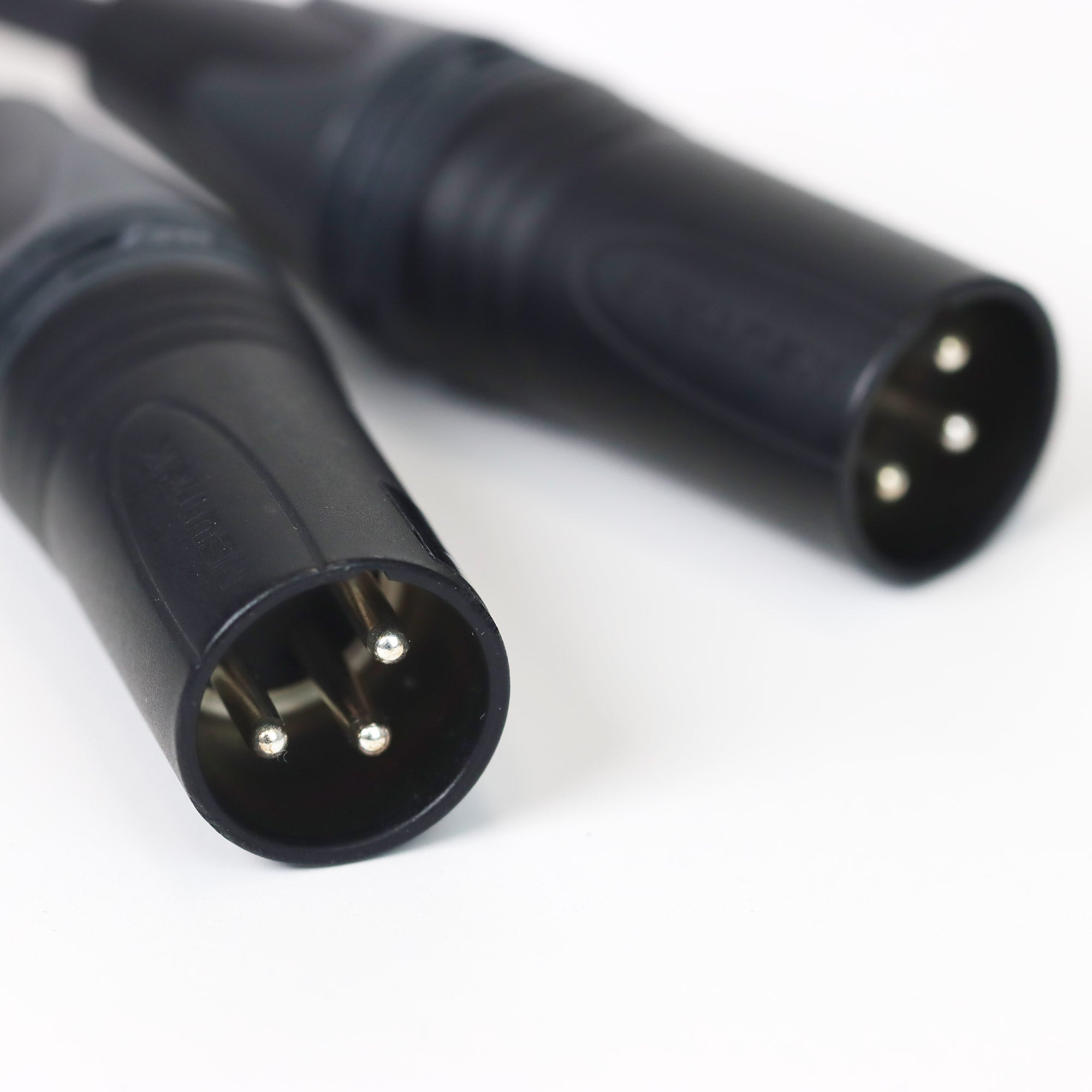 Professional XLR5 Female to XLR3 Male Microphone Y Adapter Cable - 20ft AC Compatible for Audio Equipment, Studio Mixers & Live Performances