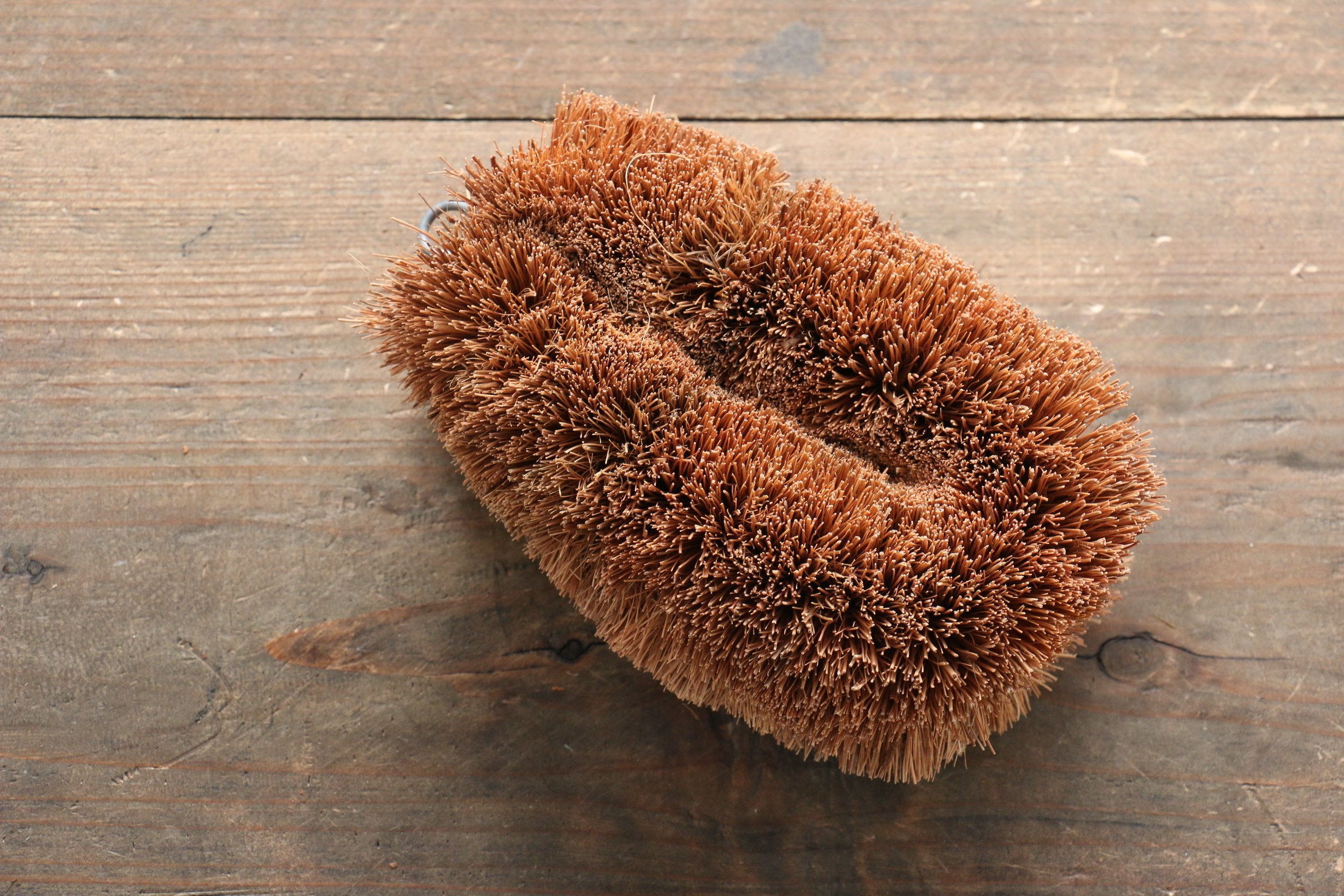 Premium Oni Palm Tawashi Scrub Brush - Medium Size for Kitchen, Bathroom & Household Cleaning - Eco-Friendly Japanese Cleaning Tool for Pots, Pans & Tough Stains