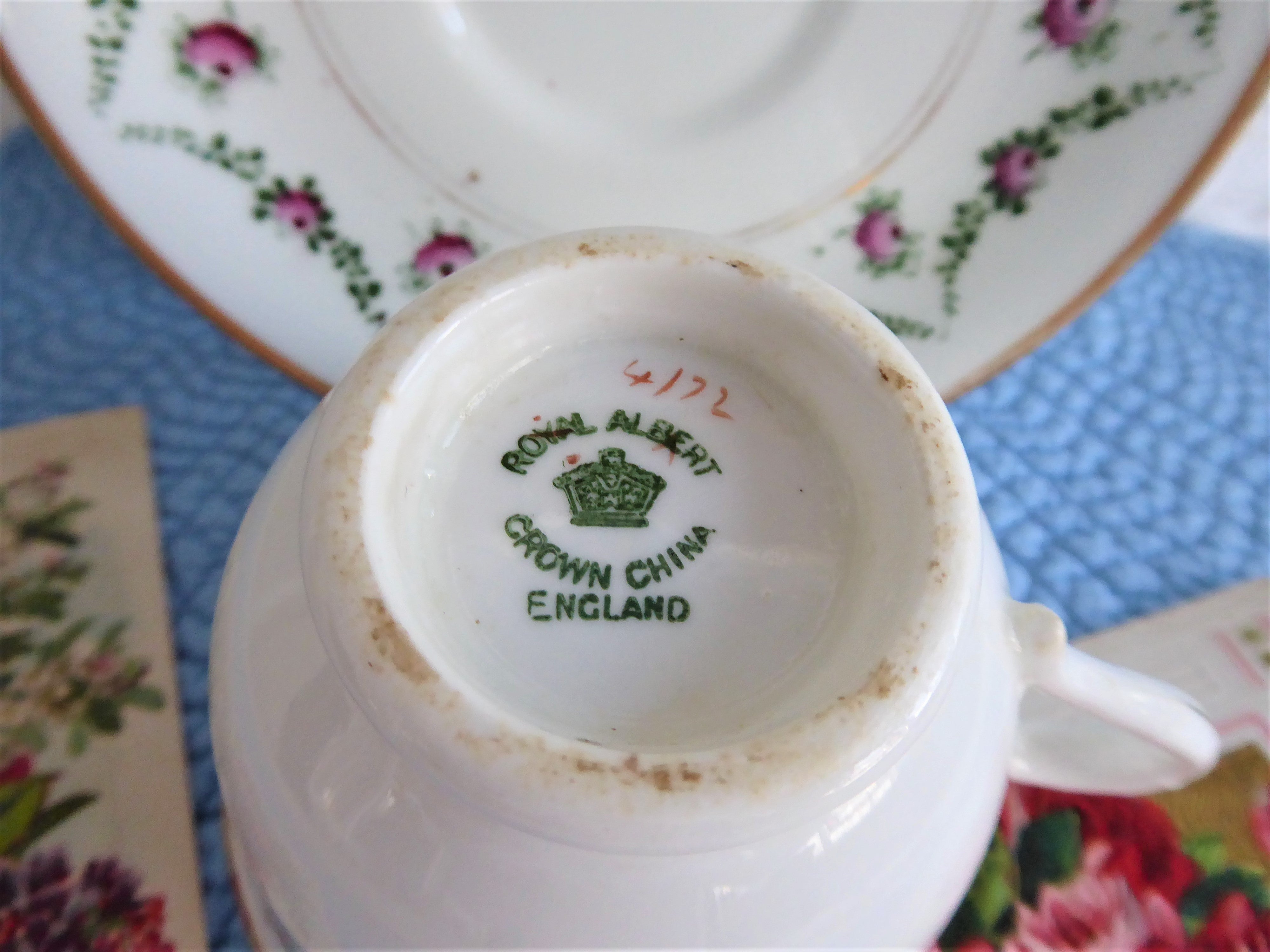 Vintage Edwardian Royal Albert Crown Cup & Saucer Set - Rosebud Swags with Gold Trim (1910 Bone China) - Elegant Floral Tea Set for Afternoon Tea, Wedding Gifts & Vintage Collectibles