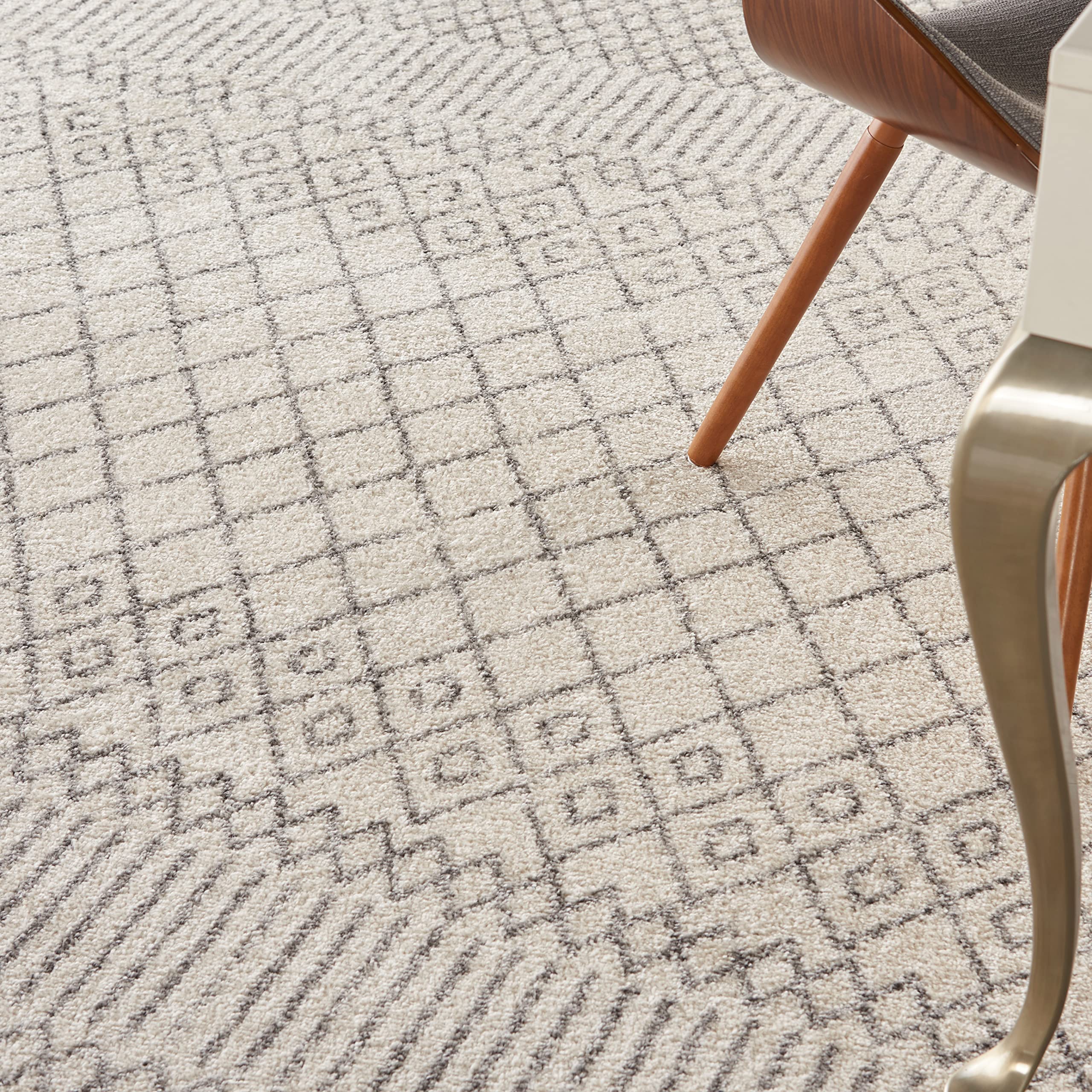 Nourison Passion Bohemian Ivory/Grey 6'7