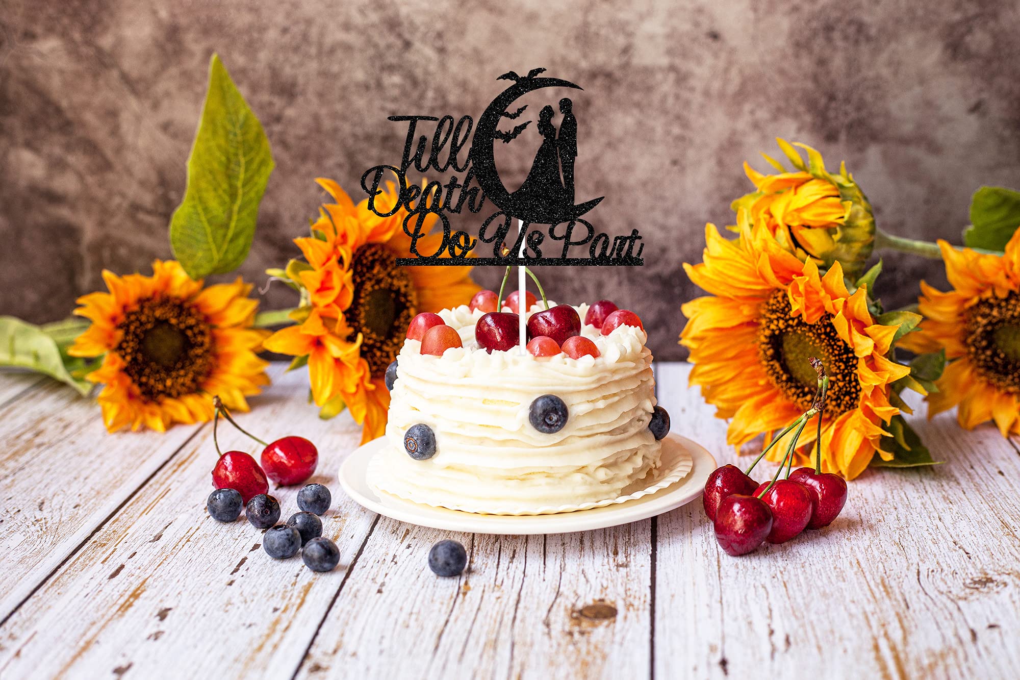 Halloween 'Till Death Do Us Part' Cake Topper - Spooky Wedding & Bachelorette Party Decoration - Funny Black Cake Decor for Halloween Bridal Showers & Gothic Weddings - Perfect for Halloween Themed Celebrations & Dark Romance Events