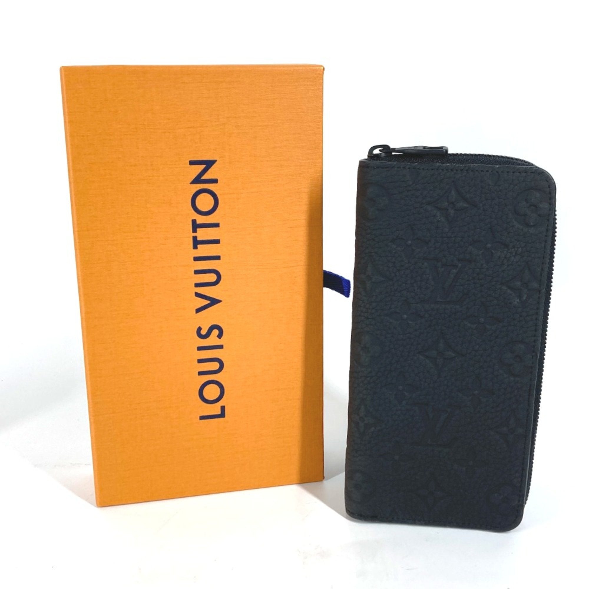 Refurbished iPhone 2 - Like New Condition | Affordable Pre-Owned Smartphone for Work, Travel & Everyday Use