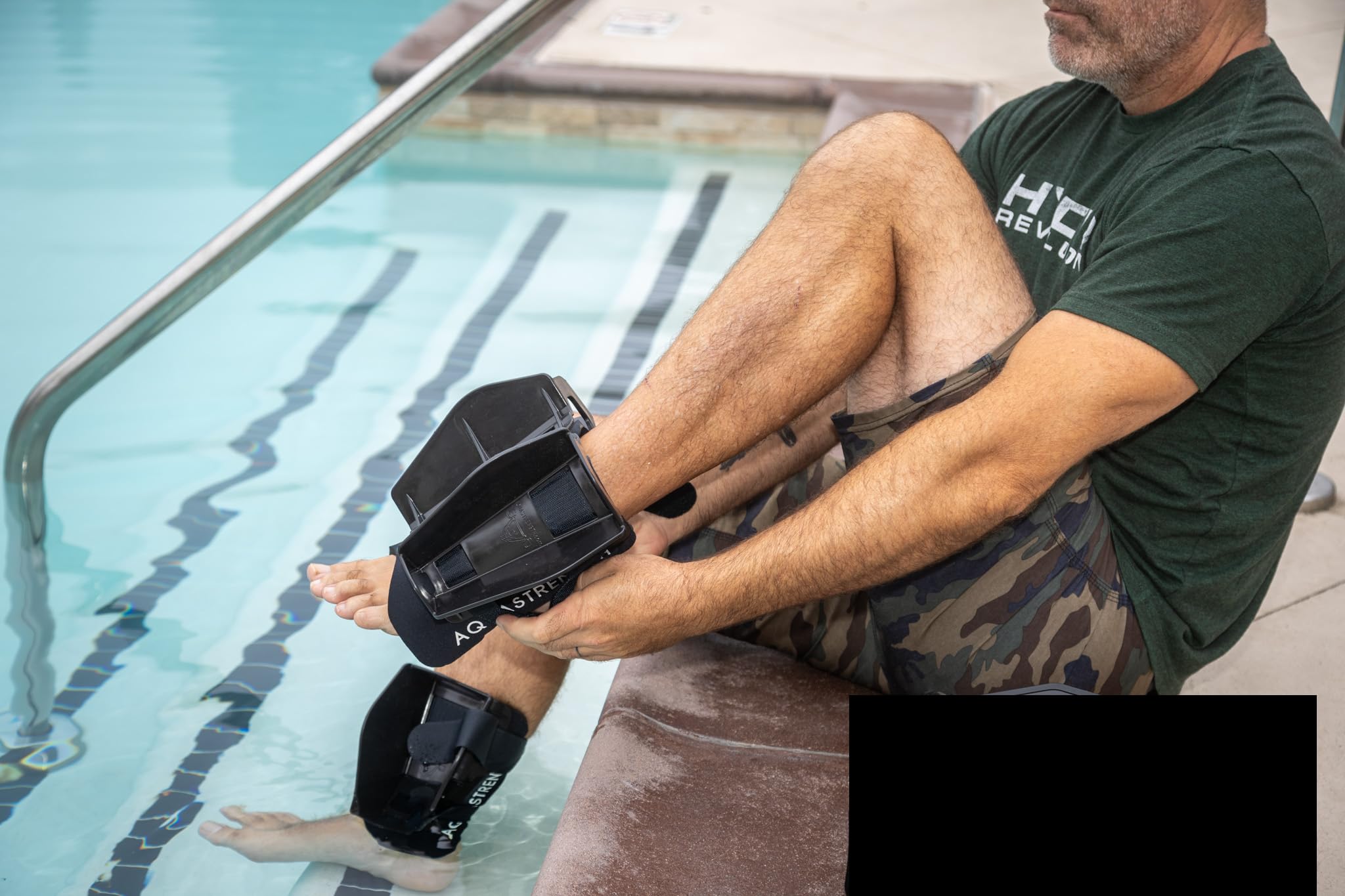 Best Functional Pool Exercise Equipment Set - Water Weights, Barbell, Dumbbells & Swim Fins | Free Workout Programs Included | Perfect for Aqua Fitness, Hydrotherapy & Swimming Training