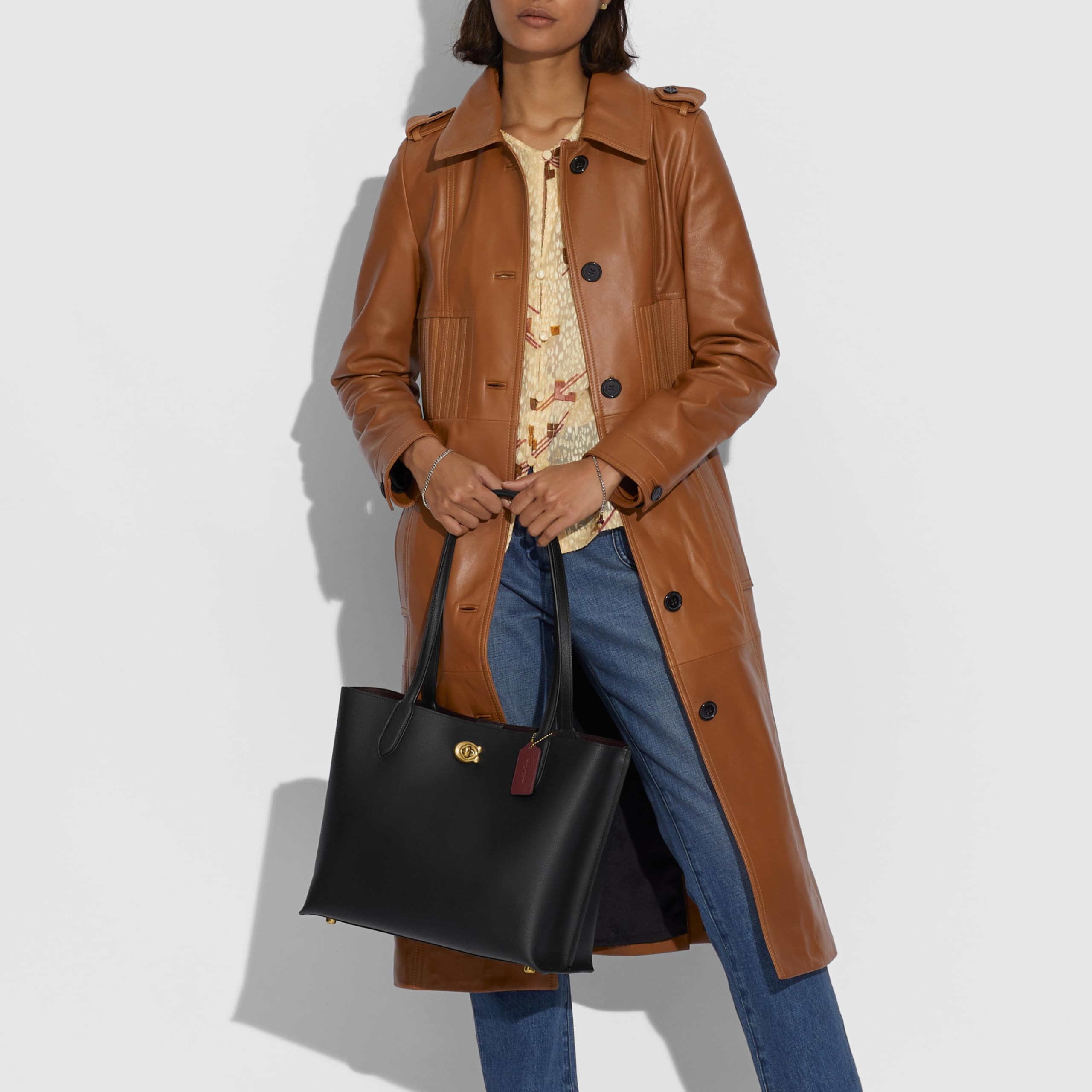 Coach Women's Polished Pebble Leather Willow Tote Bag - Stylish Designer Handbag for Work, Travel & Everyday Use
