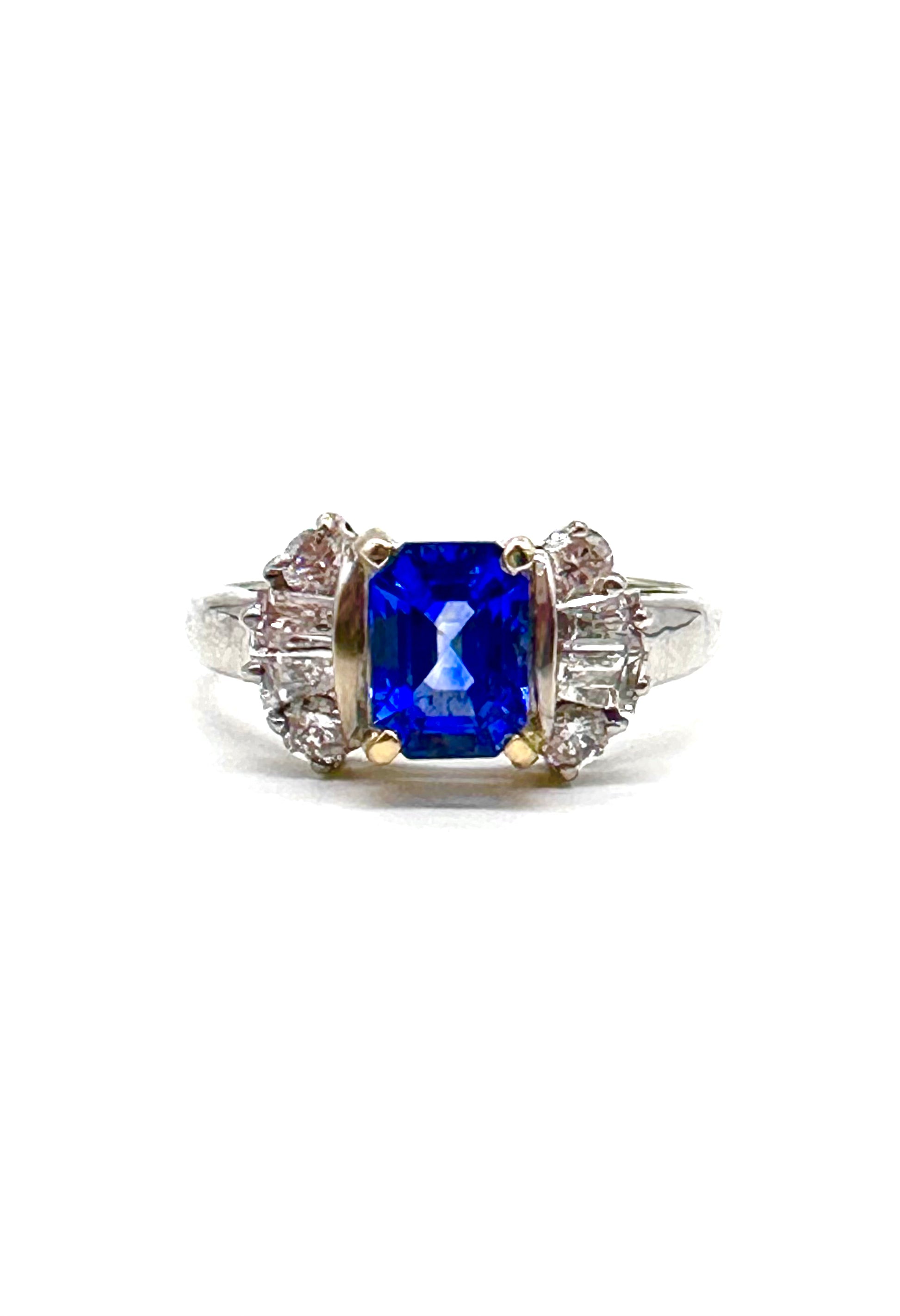 Exquisite Sapphire and Diamond Ring for Women | Elegant Blue Gemstone Engagement & Wedding Jewelry Gift | Perfect for Anniversaries, Proposals & Special Occasions