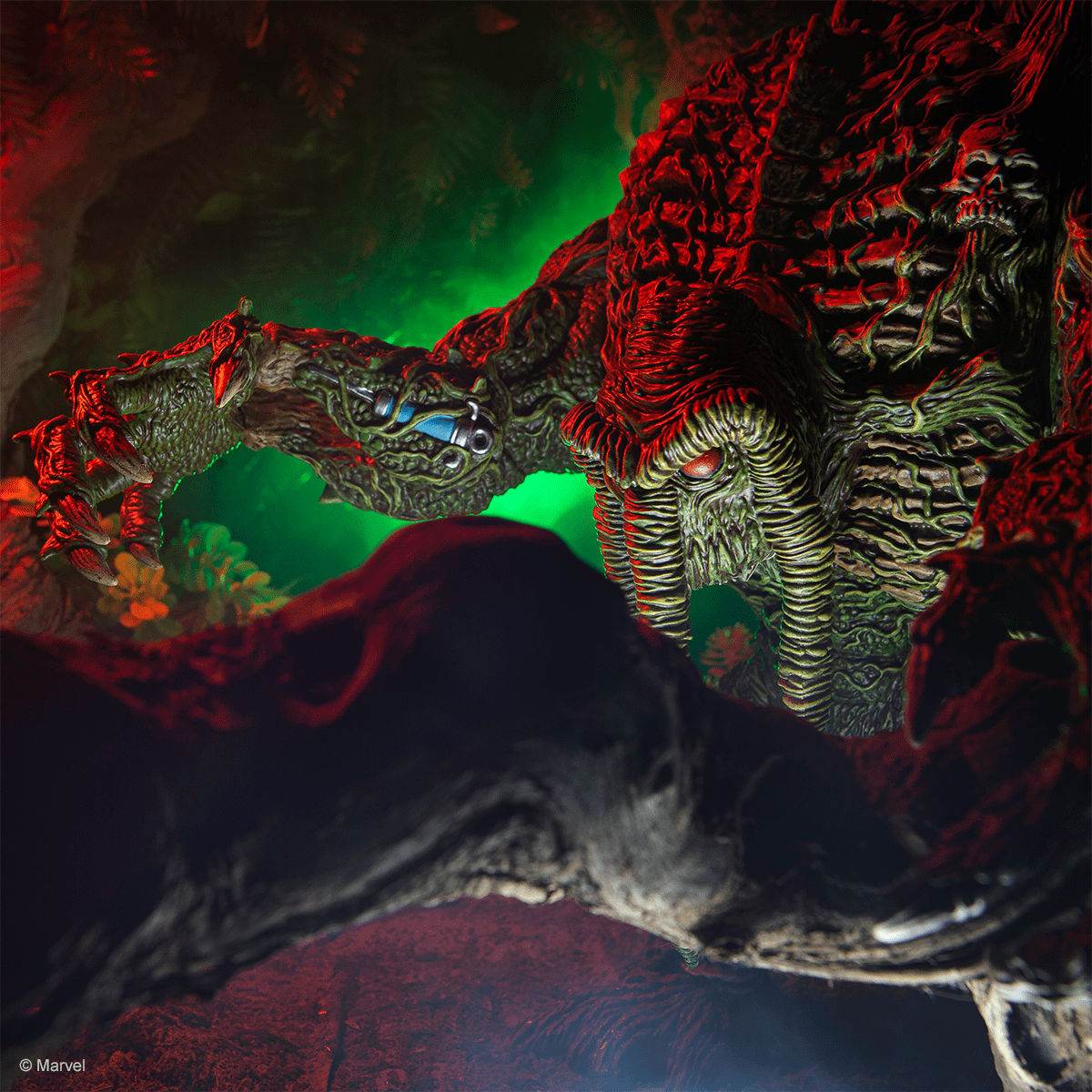 Man Thing Designer Vinyl Figure - Marvel Comics Collectible Statue for Home Decor & Superhero Fans | Perfect for Display Shelves, Office Desks & Comic Book Collections