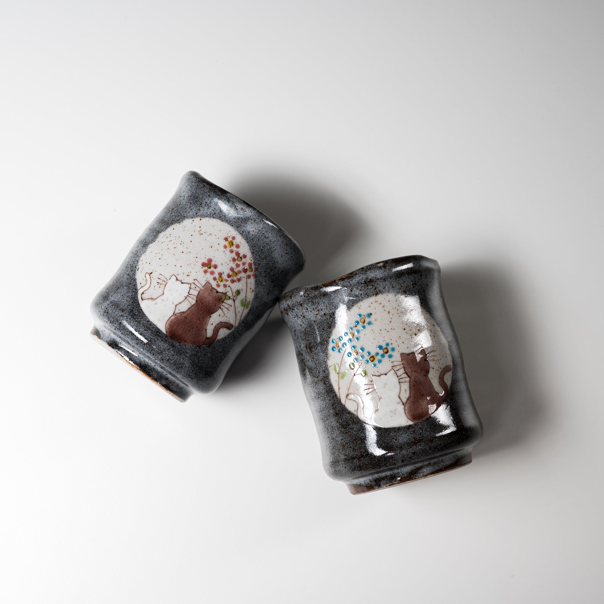 Kutani Ware Pair Yunomi Tea Cup - Twilight Cat Design | Handmade Japanese Ceramic Tea Cups for Hot & Cold Drinks | Perfect for Matcha, Green Tea, or Coffee