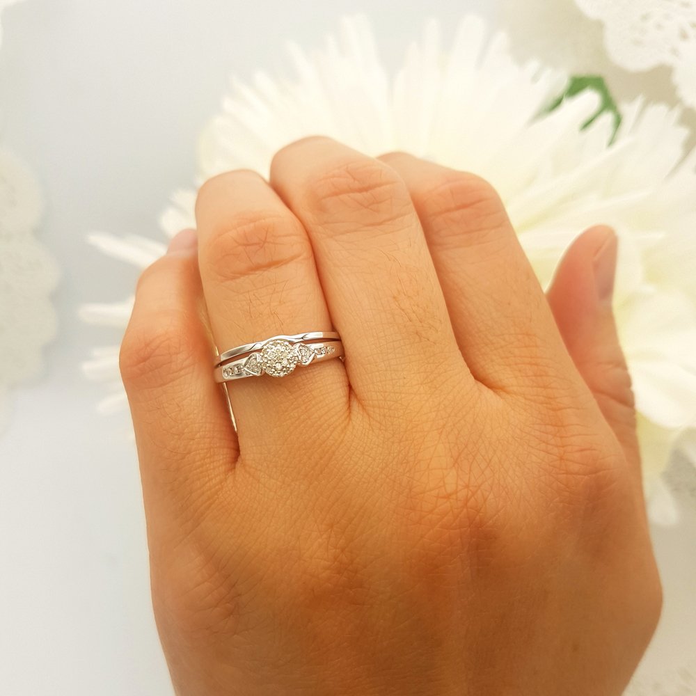 Dazzlingrock Collection 0.15 Carat (ctw) Round Diamond Women's Bridal Engagement Ring & Wedding Band Set in Sterling Silver - Perfect for Proposals, Anniversaries and Special Occasions