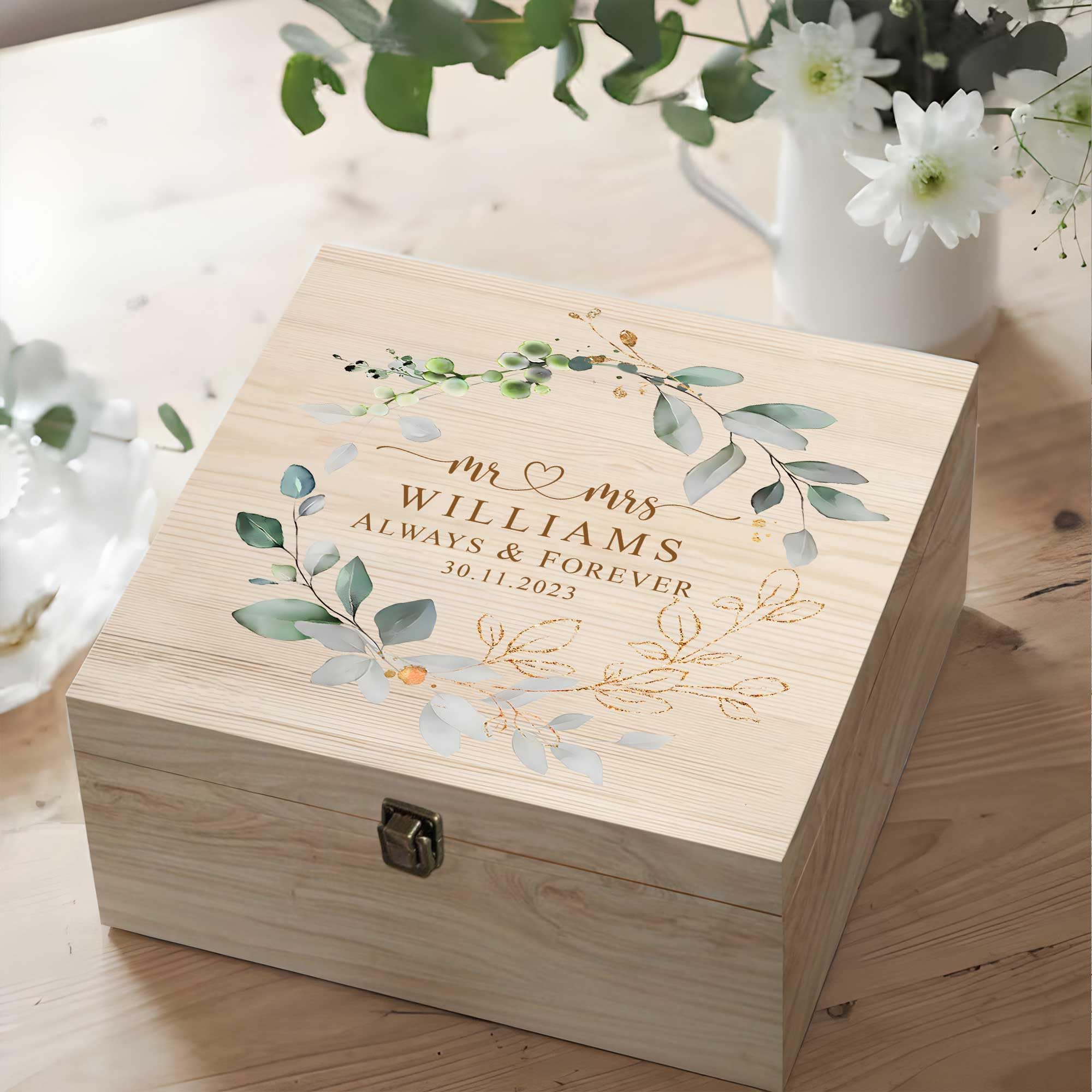 Personalized Wedding Keepsake Box for Couples - Romantic Gift for Anniversaries