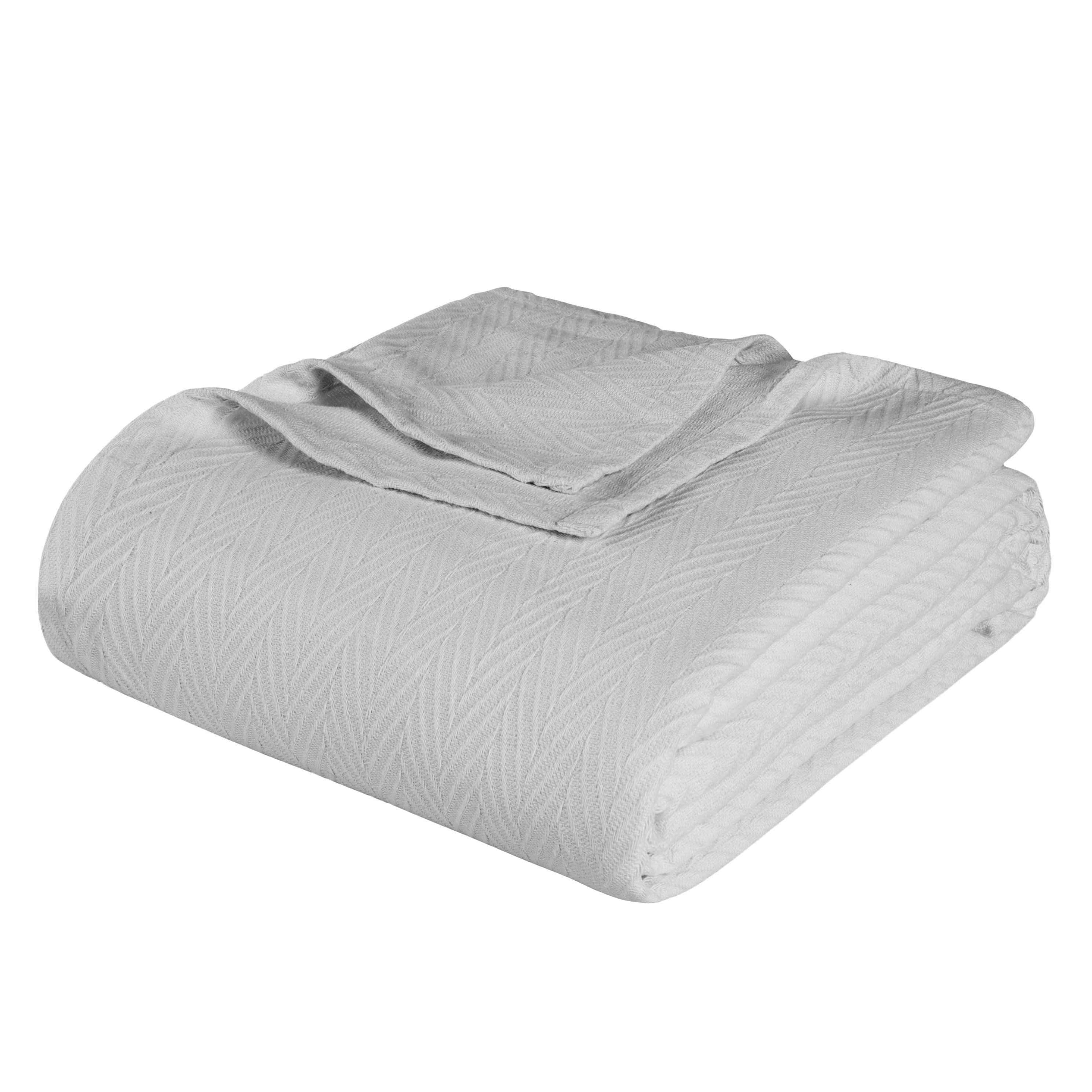 Soft All-Season Chevron Cotton Bed Blanket & Sofa Throw - Cozy Home Decor for Bedroom, Living Room & Couch