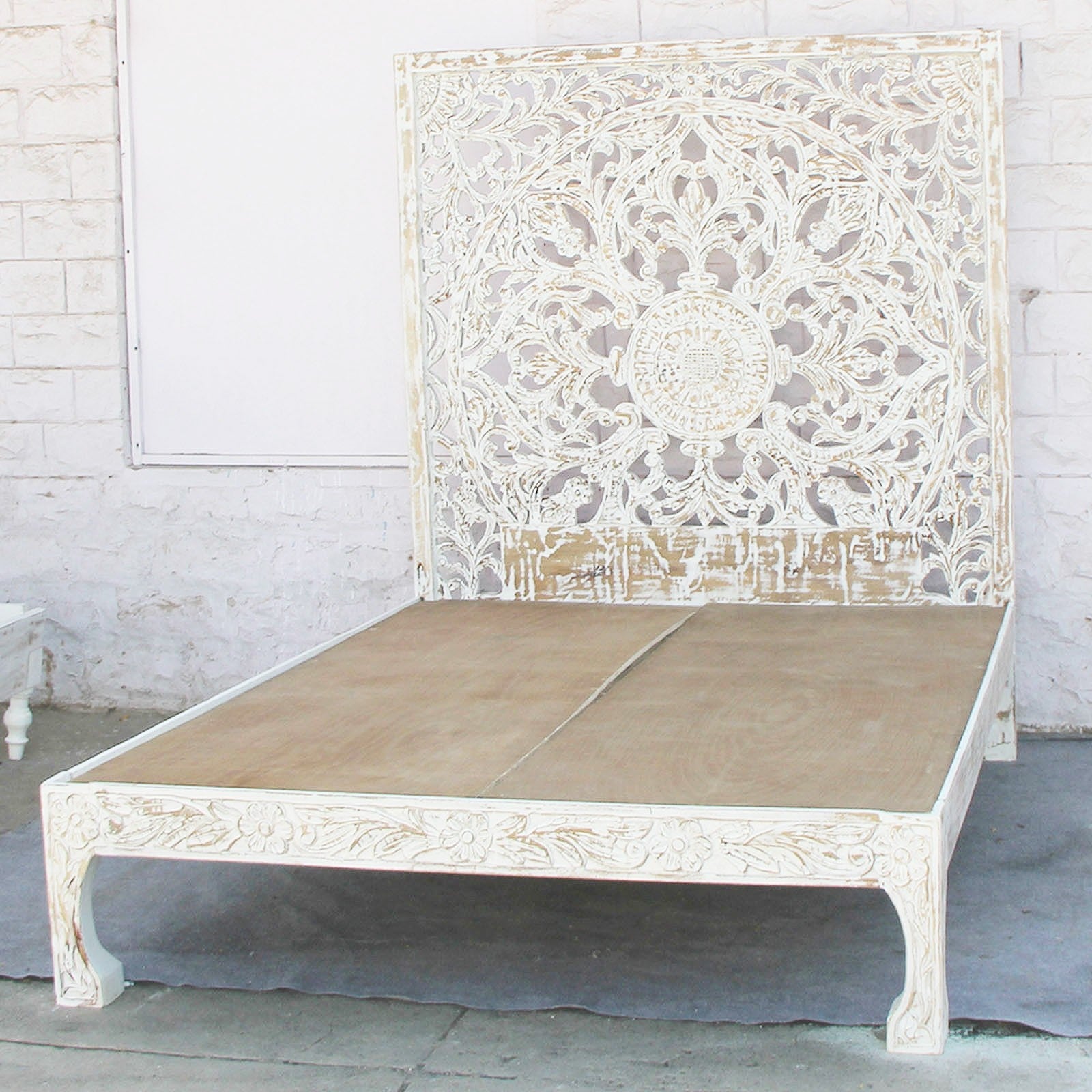 Hand Carved Indian Solid Wooden Nadia Bed Frame in White | Dynasty Furniture | Perfect for Master Bedroom, Guest Room & Modern Home Decor