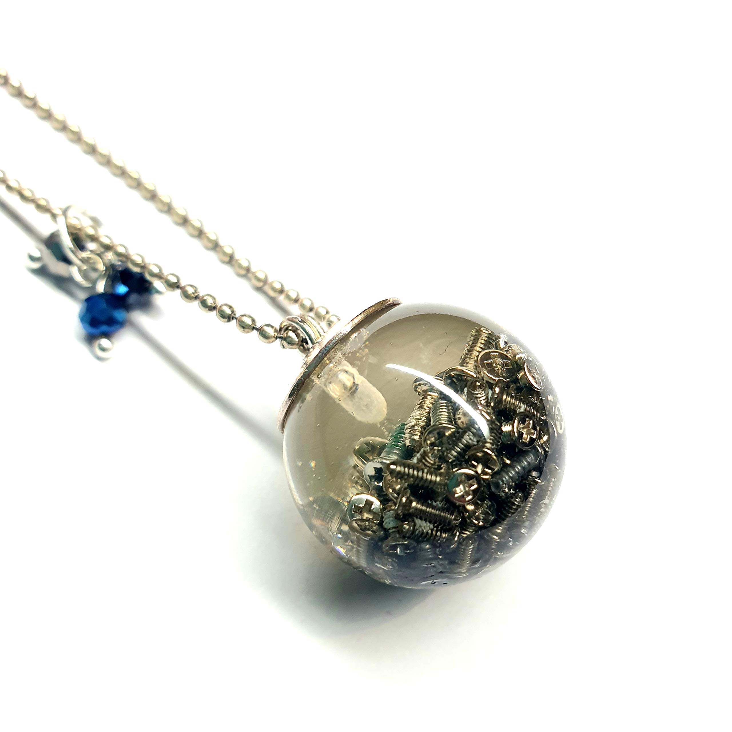 Steampunk Ball Terrarium Necklace with Resin and Watch Parts - Unique Gothic Jewelry for Women, DIY Craft Gift - Perfect for Cosplay, Halloween, and Vintage Fashion Lovers
