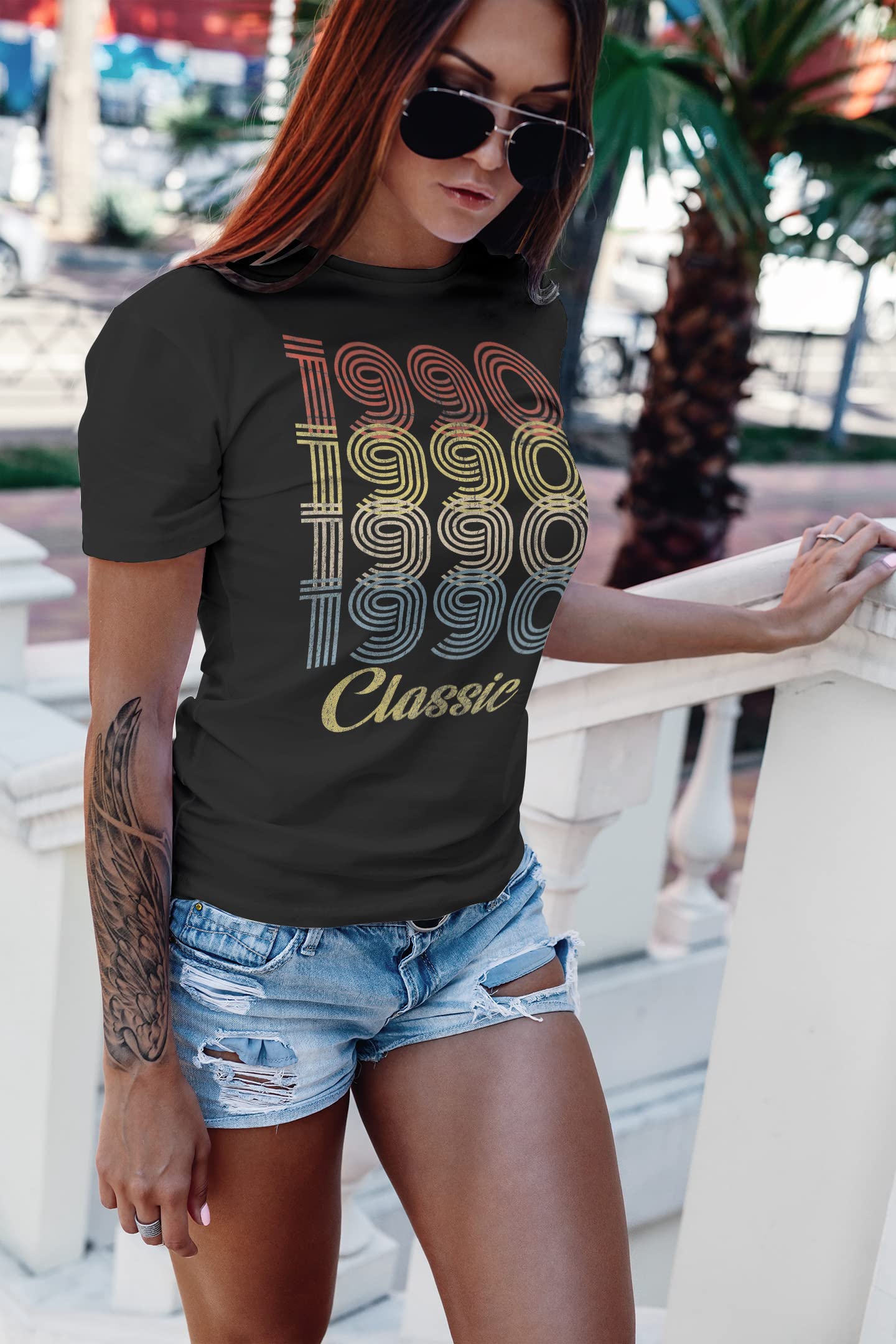 35th Birthday Gift for Women - Vintage 1990s Retro T-Shirt - Funny 35 Year Old Birthday Present - Perfect for Parties, Girls Night Out & Milestone Celebrations