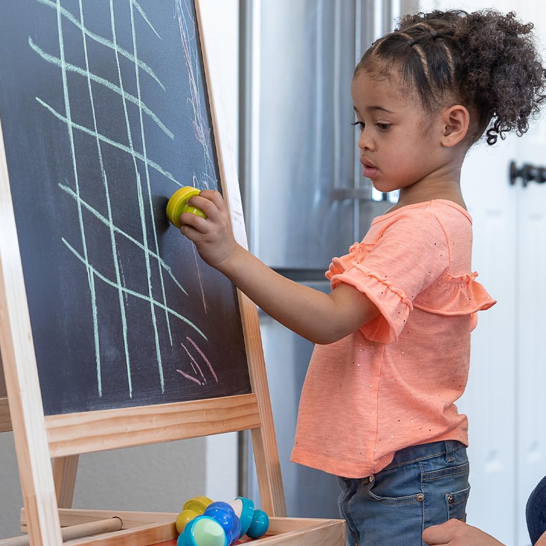 READY 2 LEARN Non-Toxic Easy Grip Chalk for Toddlers 18m+ | 6 Vibrant Colors | Jumbo Sidewalk Chalk Set | Easy to Hold & Washable | Refill Pack Available | Perfect for Outdoor Play, Driveway Art & Preschool Learning Activities