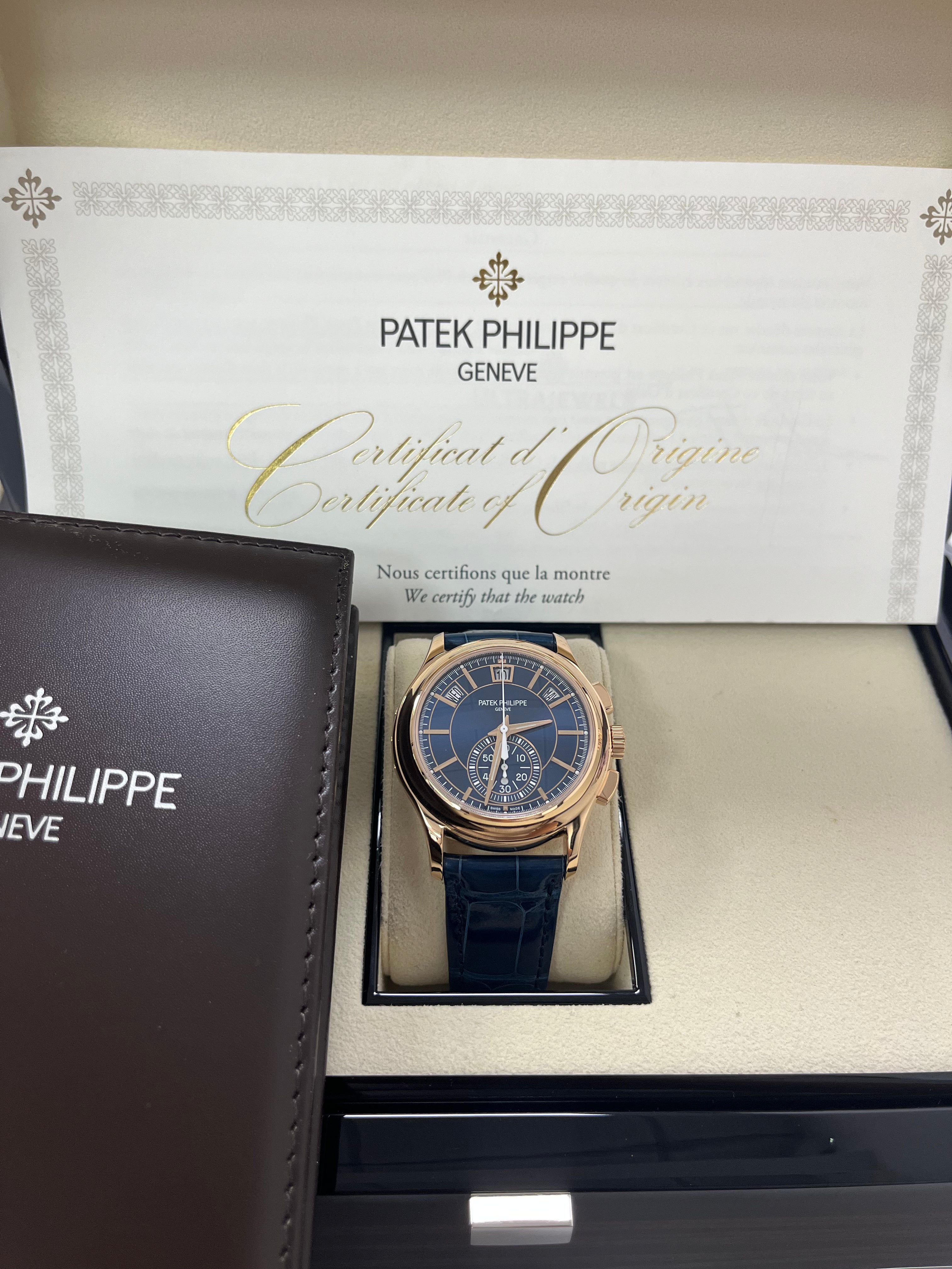 Patek Philippe Annual Calendar Chronograph 5905R-010 Men's Watch - Luxury Rose Gold Blue Dial Automatic Watch for Business & Formal Occasions