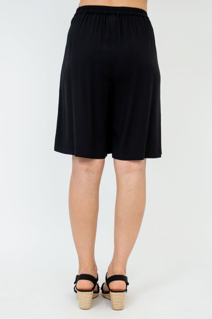 Betty Women's Linen Bamboo Shorts - Black | Comfortable Summer Casual Shorts for Beach, Travel & Lounge Wear
