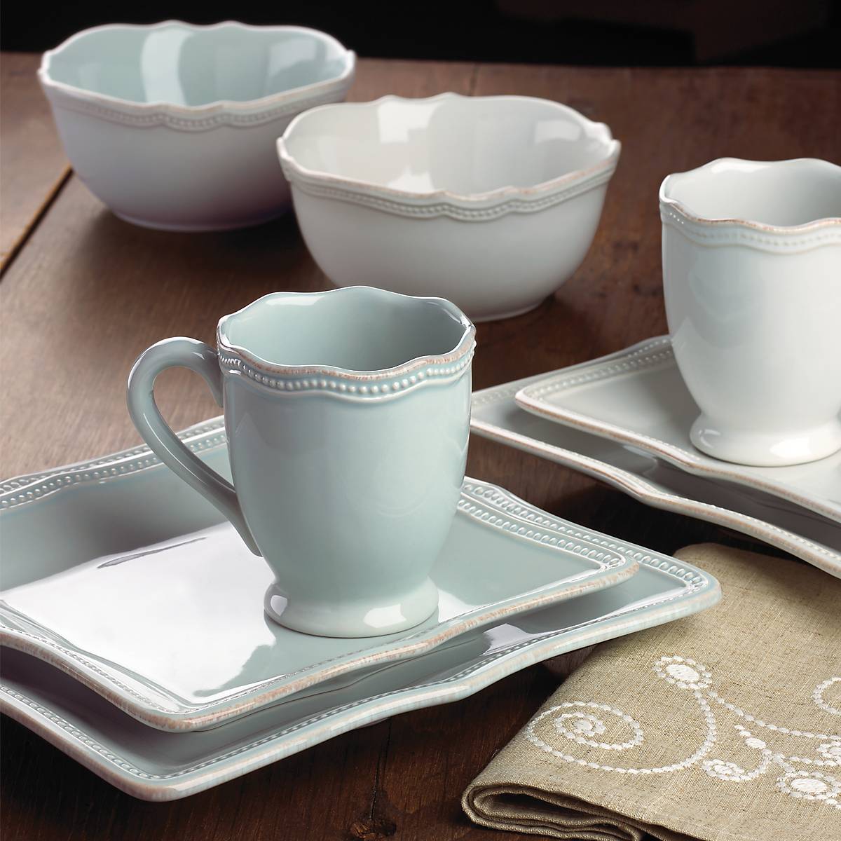 French Pearl Bead White 4-Piece Place Setting - Elegant Dinnerware Set for Formal Dining, Wedding, and Special Occasions