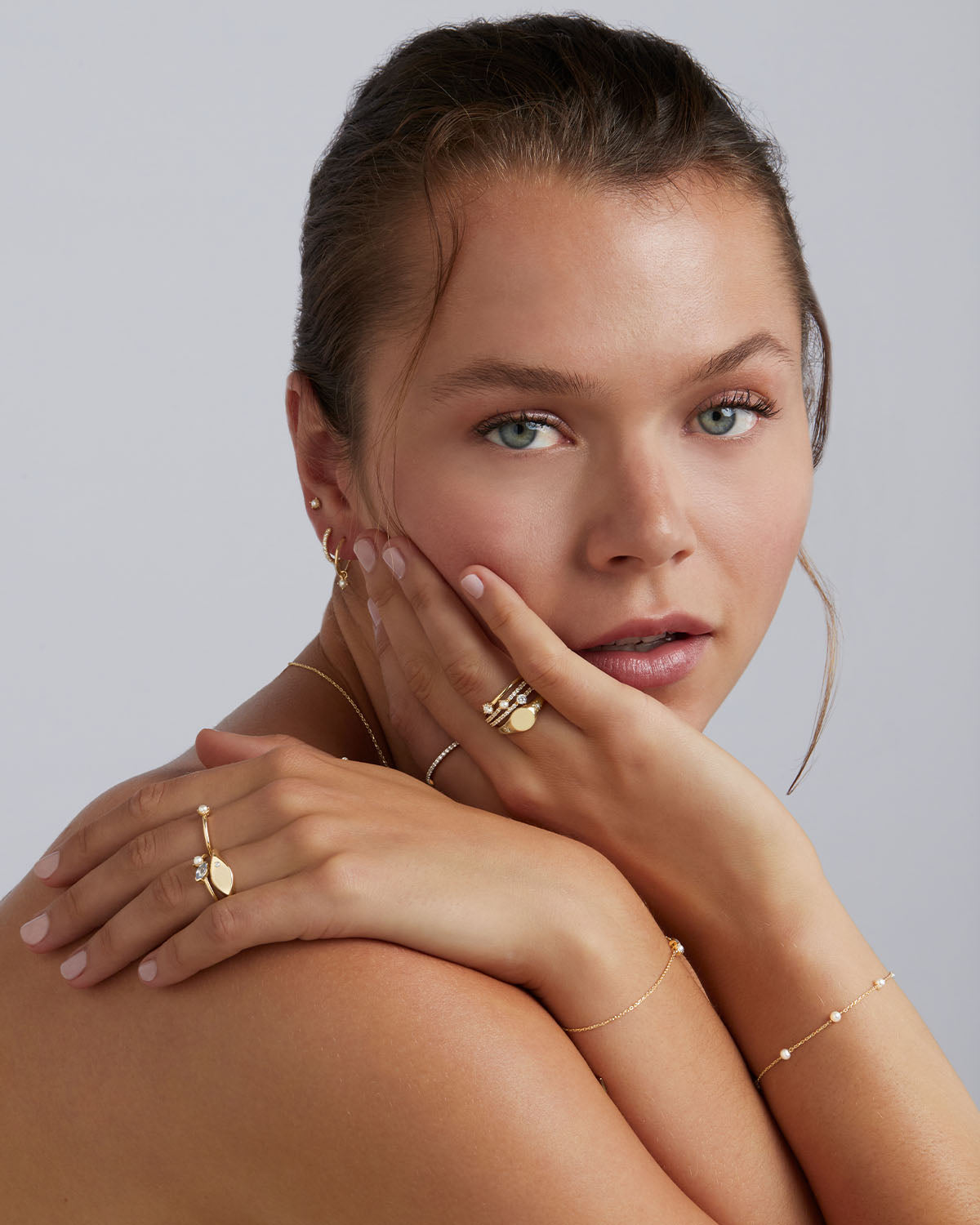 14K Solid Gold Petal Diamond Signet Ring for Women - Elegant Stackable Jewelry Gift for Anniversary, Birthday & Special Occasions