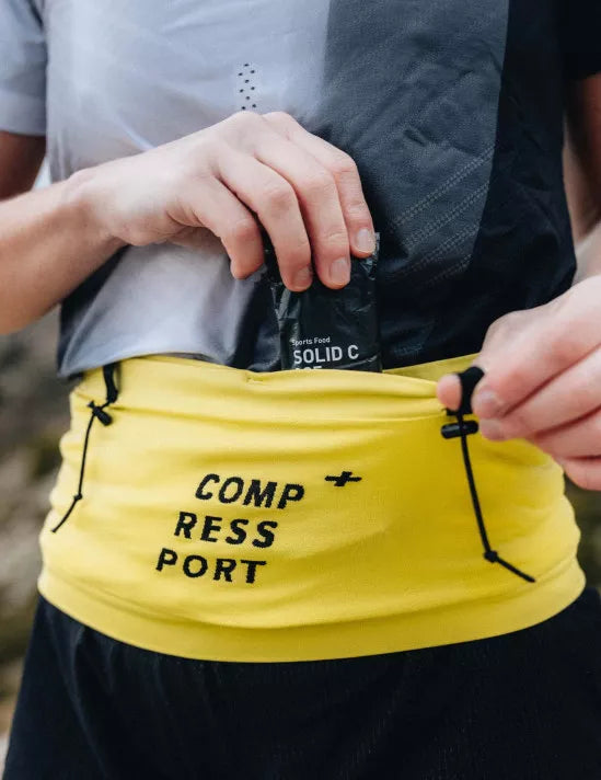 Compressport Unisex Free Belt Pro - Lightweight Running Waist Pack for Men & Women, Green Sheen - Perfect for Marathon, Hiking & Outdoor Sports