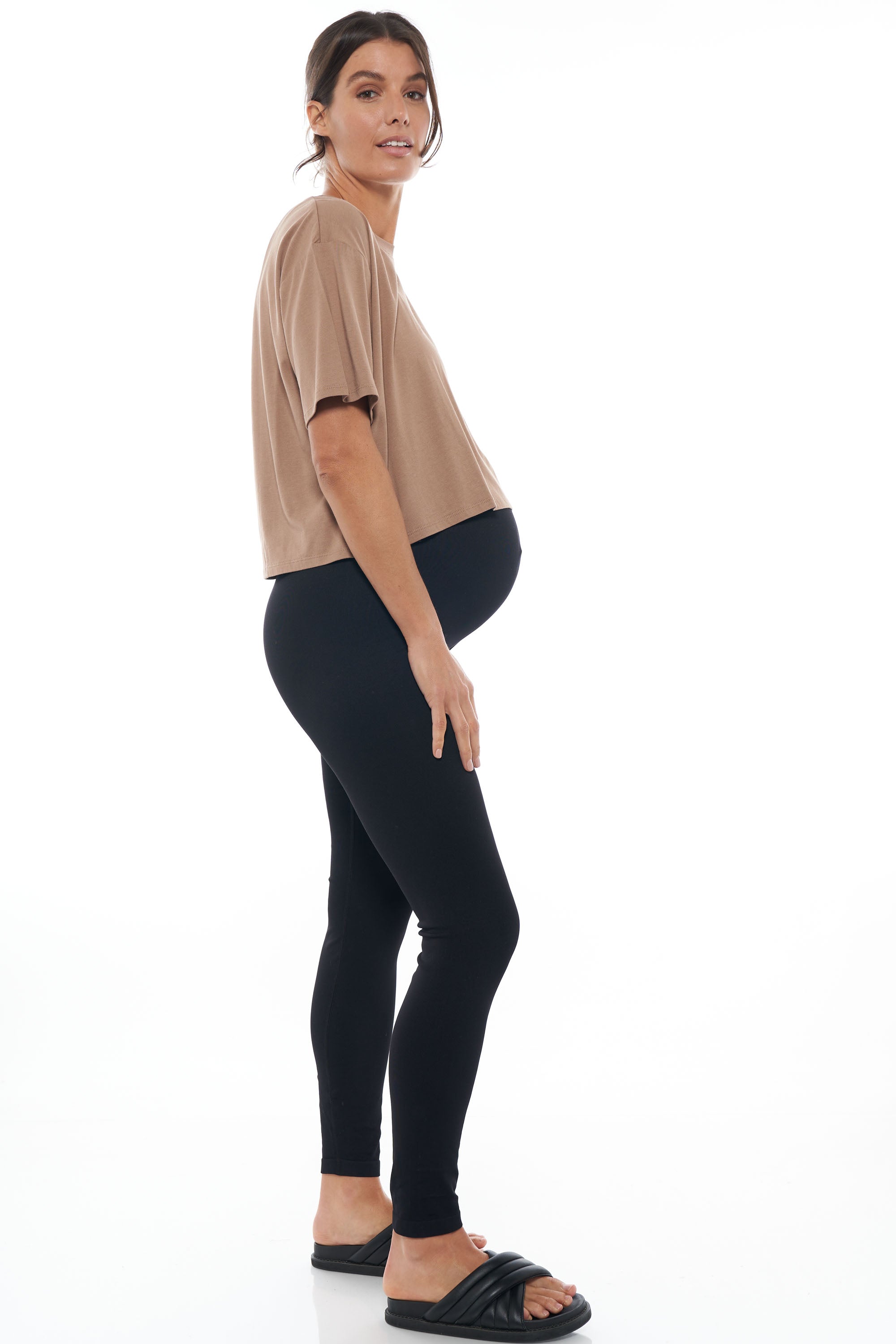 Trendy Into It Crop Tee for Women - Soft & Comfortable Short Sleeve T-Shirt | Perfect for Casual Wear, Summer Outfits & Street Style