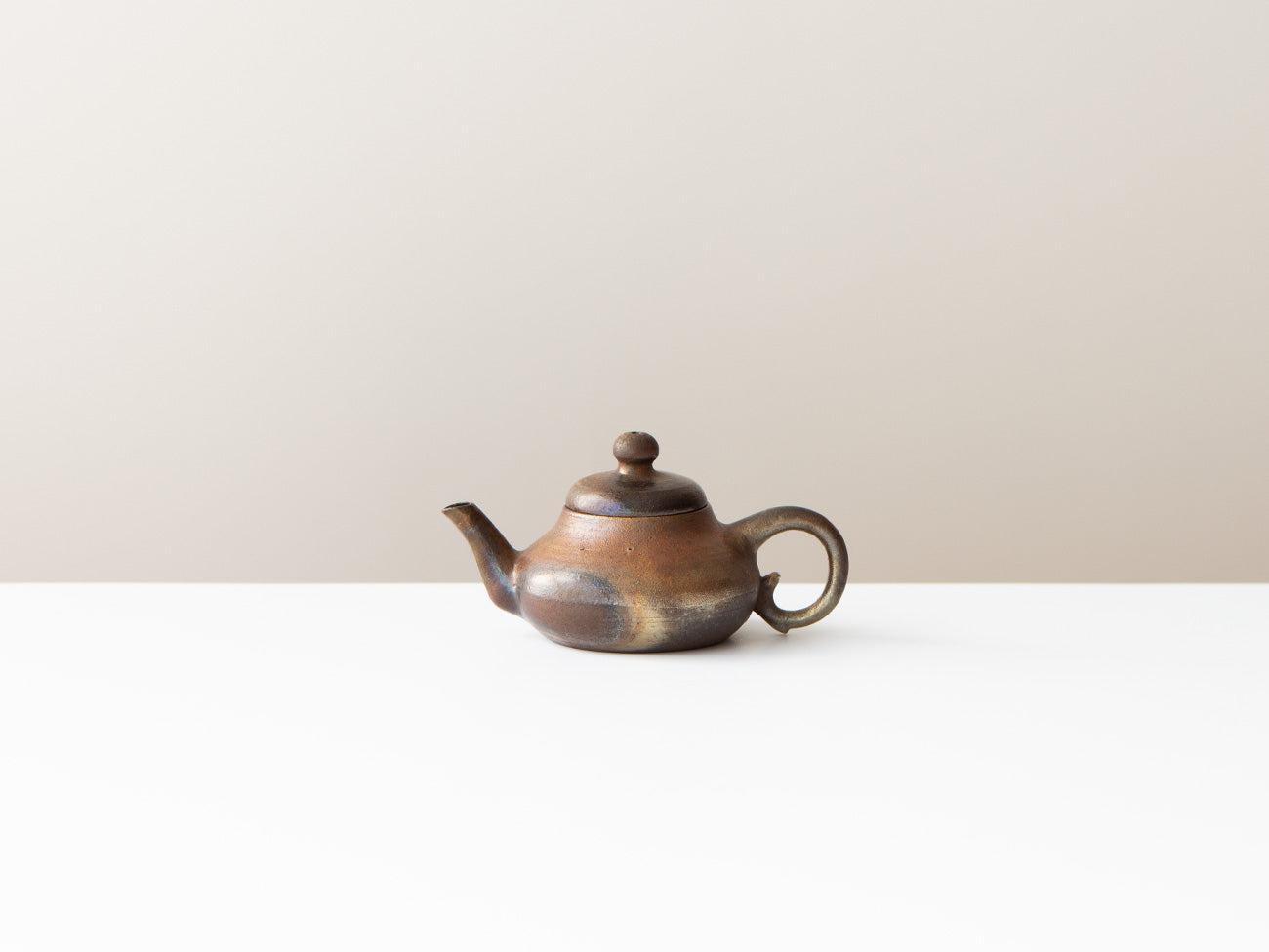 Premium Handcrafted Bronze Teapot No. 11 - Elegant Tea Brewing Pot for Home, Office & Gift Giving - Perfect for Afternoon Tea, Chinese Tea Ceremonies & Decorative Display