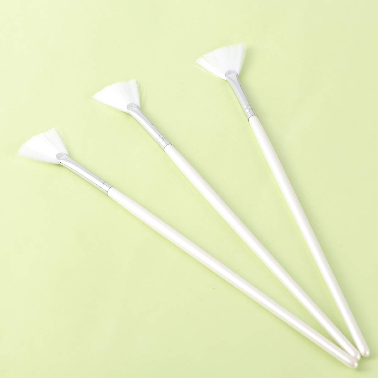 3pcs Soft Fan-Shaped Facial Mask Applicator with Long Handle - DIY Cosmetic Brush for Peel-Off & Sheet Masks - Perfect for At-Home Spa & Skincare Routine