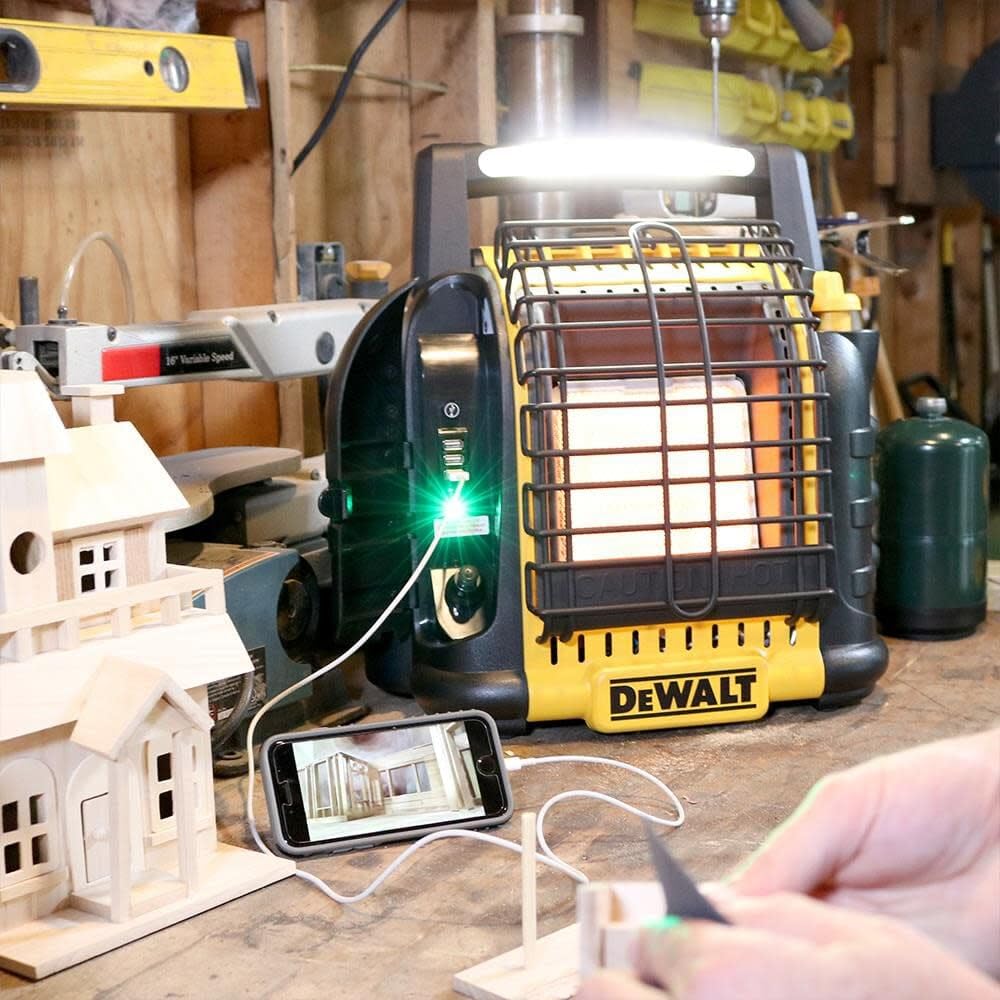 DEWALT F332000 Cordless Propane Heater - Tool Only - Portable Heating Solution for Construction Sites, Garages & Outdoor Work