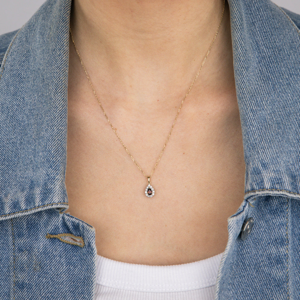 0.27 Carat Red Garnet Pear Shaped Diamond Pendant with 45cm 9ct Yellow Gold Chain - Elegant Jewelry Gift for Women, Perfect for Valentine's Day, Anniversary & Special Occasions